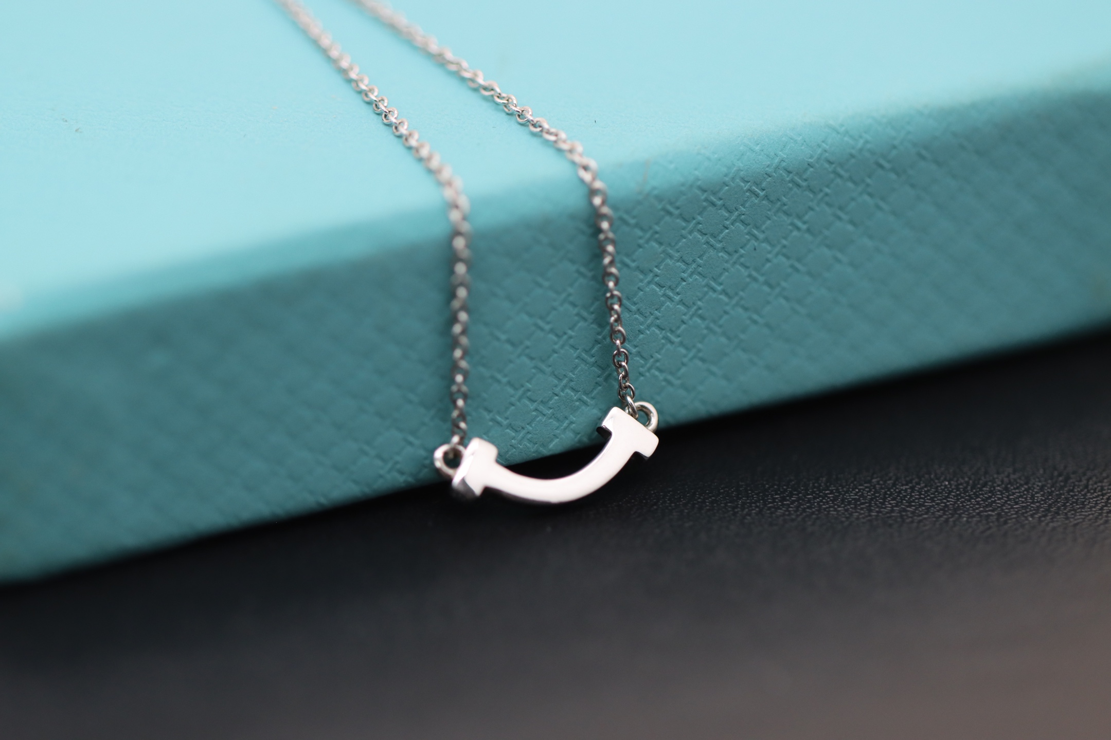 Tiffany & Co. Tiffany&Co. 银色迷你无钻笑脸项链