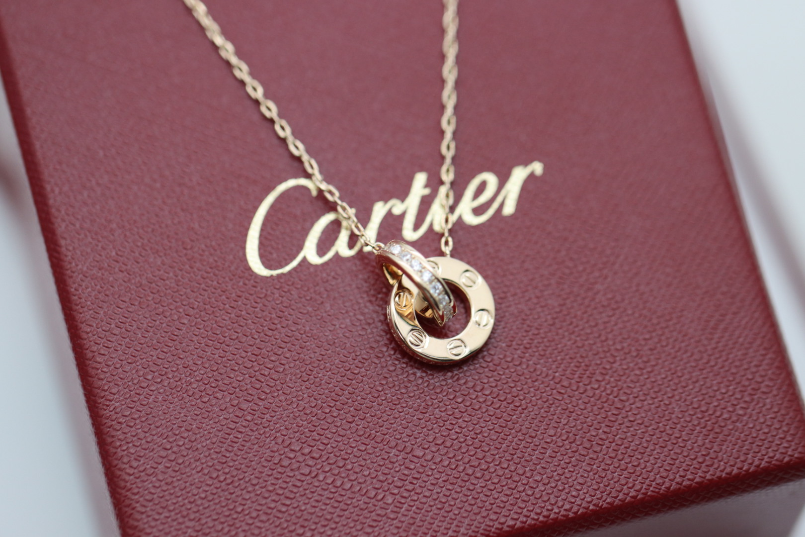 Cartier Cartier 卡地亚 玫瑰金双环满钻圆饼项链