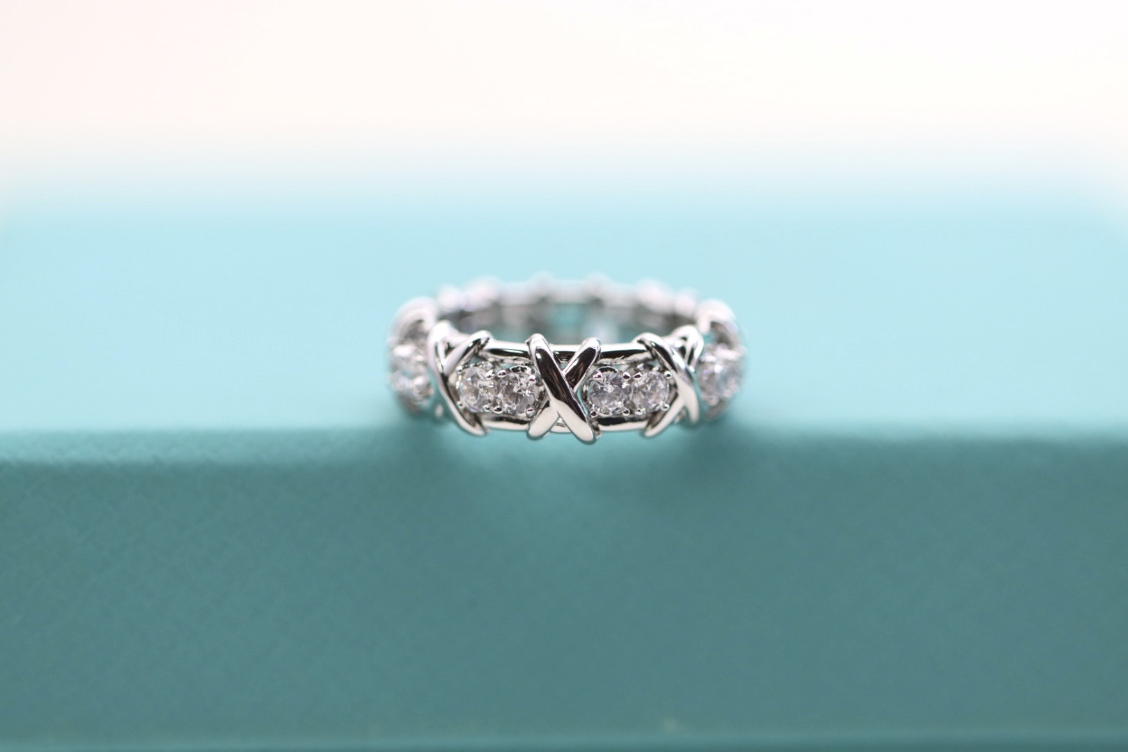 Tiffany & Co. Tiffany&Co.sixteen stone满钻交叉钻戒