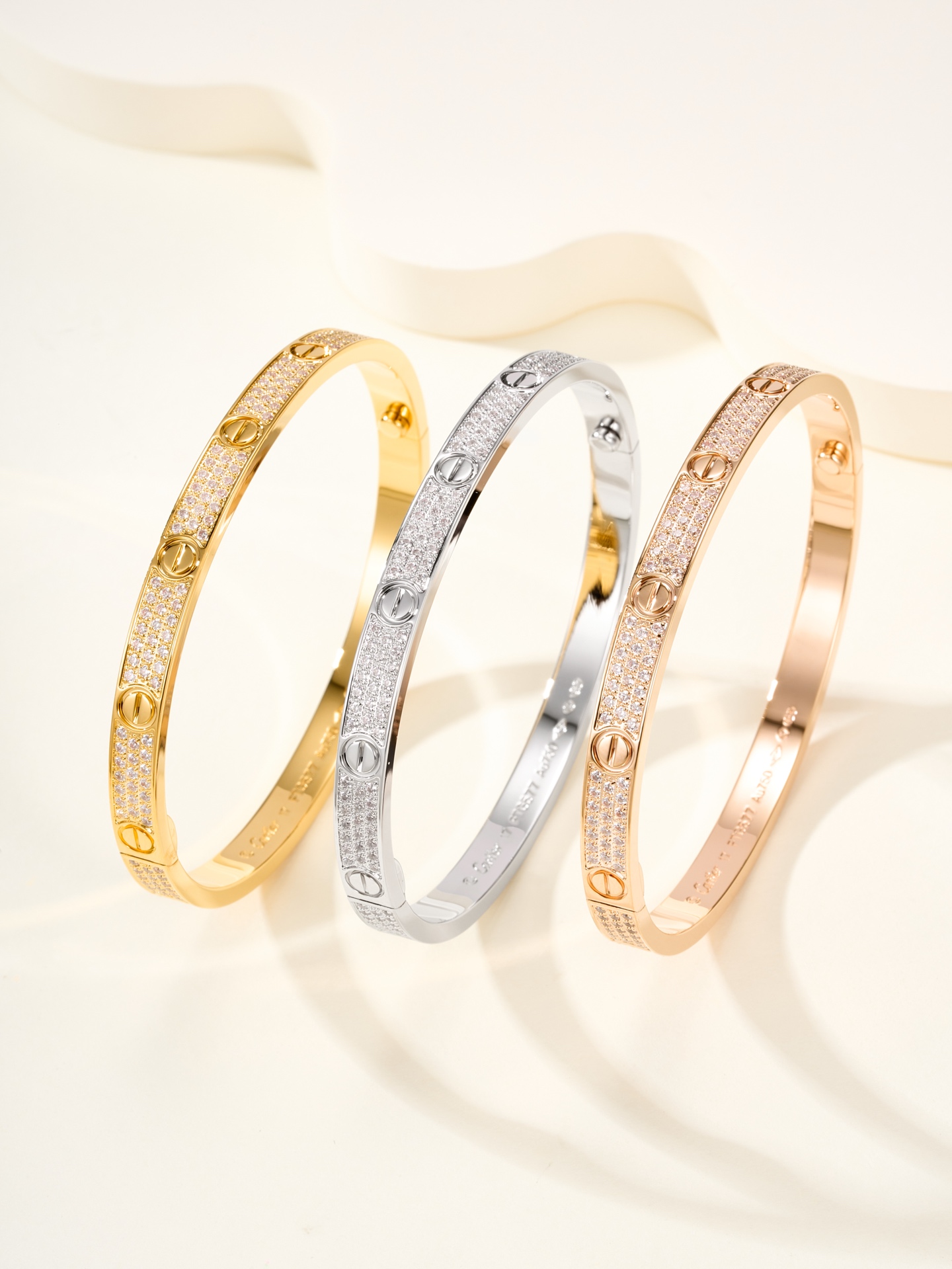Cartier Cartier 新款中宽love满天星手镯