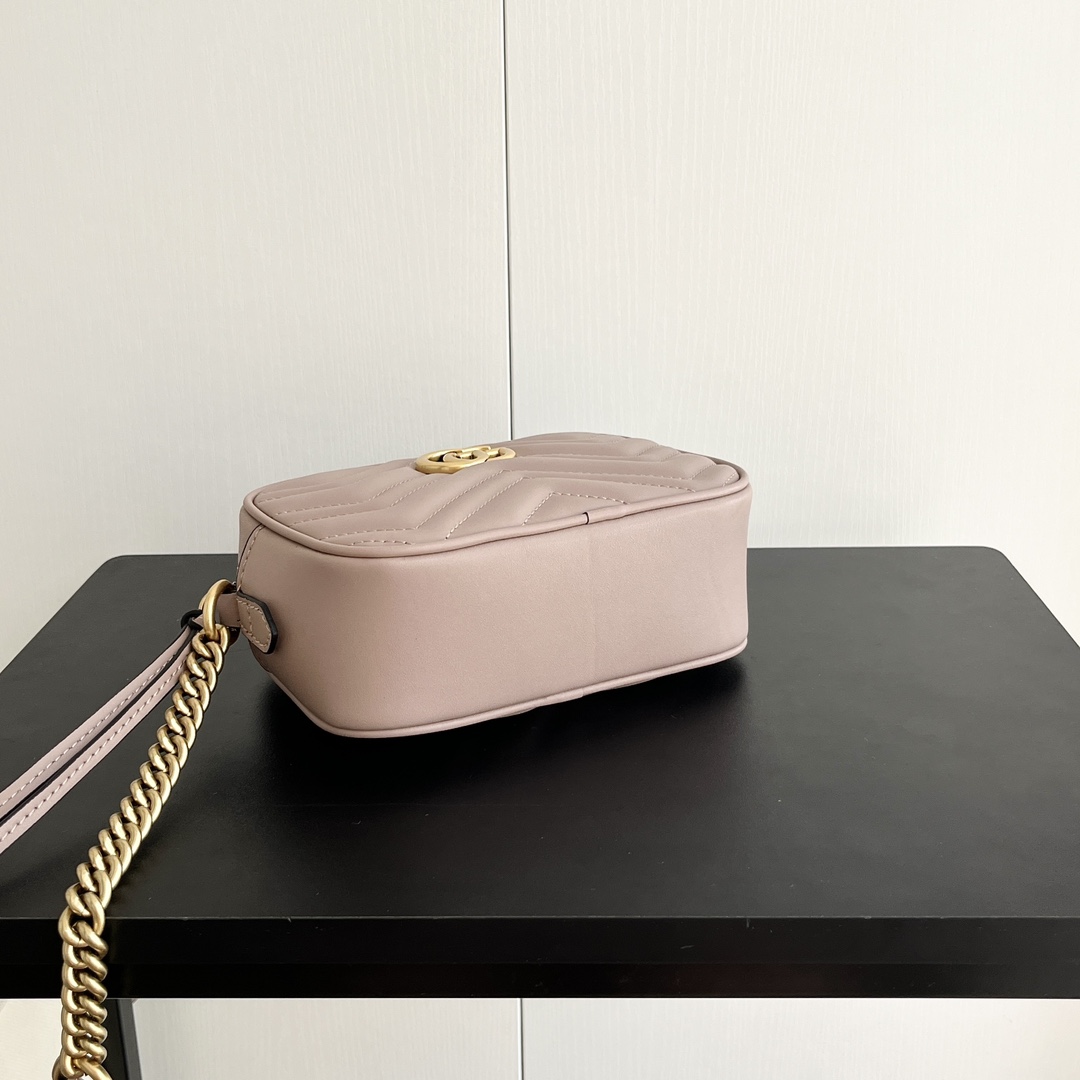 升级版升级版实拍#

型号：奶茶
尺寸：18*12*6牛皮

GG marmont系列nano精致可爱
