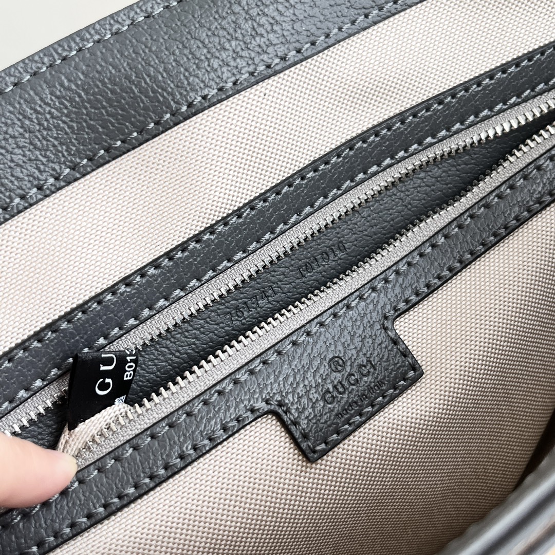 Ophidiaシリーズ郵差包 - 磁力翻蓋扣と可調節式肩帶付き