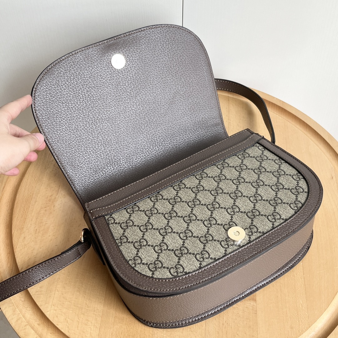 实拍#

型号：
尺寸：25*18*9cm

2020年新品在最新的收藏中，新的shap-e加入了off