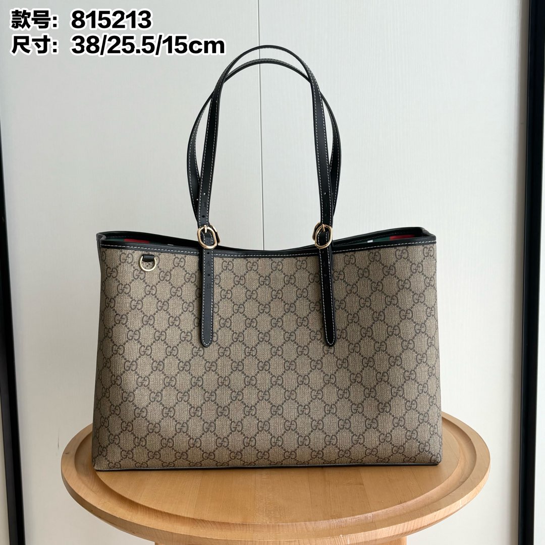 实拍#大号

型号：
尺寸：38x25.5x15cm

这款购物袋GG图案和条纹织带这两种品牌颇有辨识性