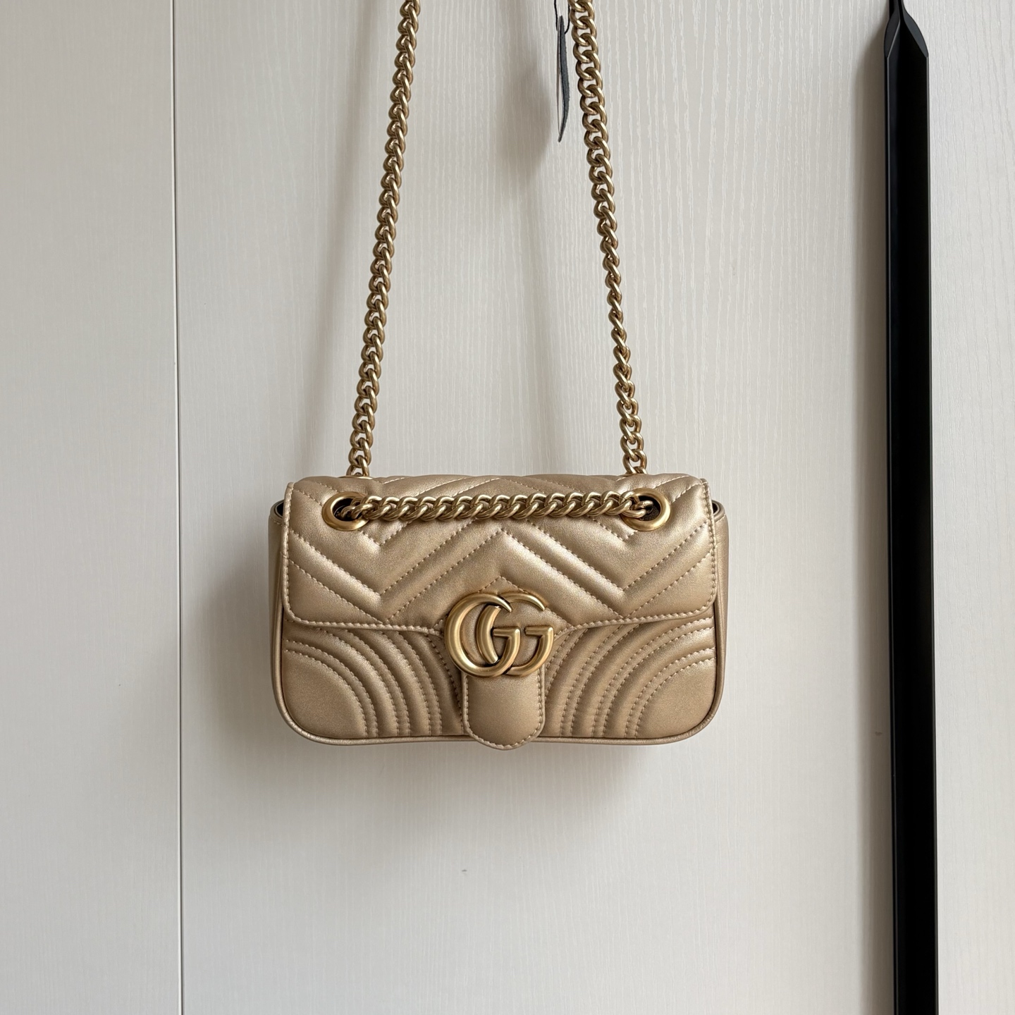 升级版实拍#

款号：
尺寸：22-6-13cm

GG marmont  小号
小号较小可爱 空间容量