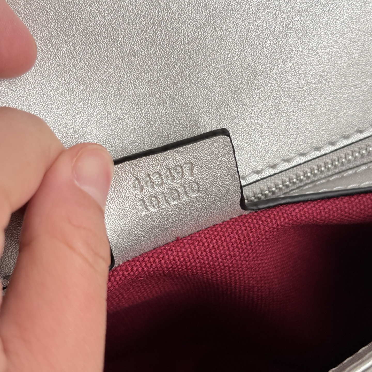 升级版实拍#

款号：
尺寸：26-7-15cm

GG marmont 中号
惯性不变的经典款 五金内