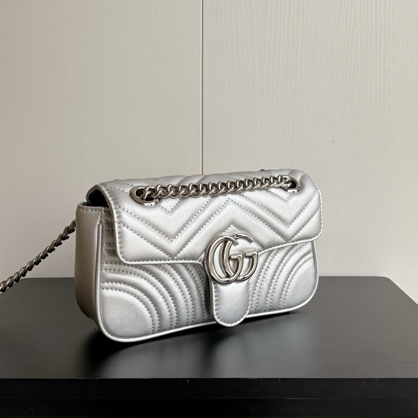 升级版实拍#

款号：
尺寸：22-6-13cm

GG marmont  小号
小号较小可爱 空间容量