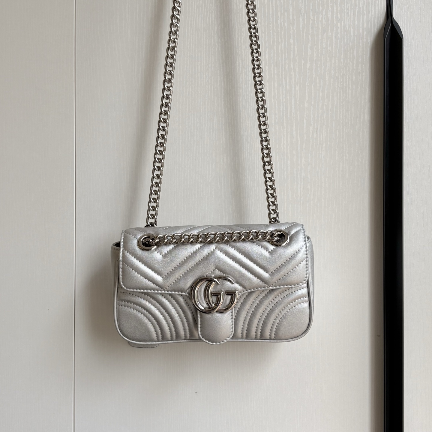 升级版实拍#

款号：
尺寸：22-6-13cm

GG marmont  小号
小号较小可爱 空间容量