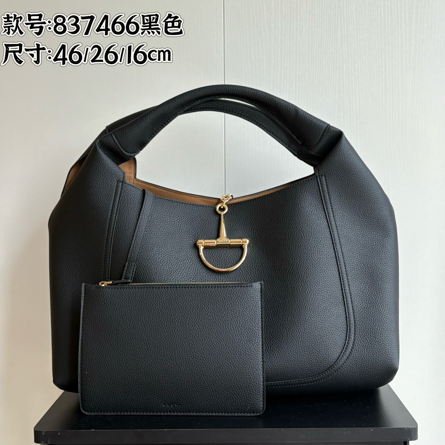 升级版实拍#款号:黑色尺寸:46/26/26cm全新GG Emblem系列焕新诠释品牌的隽永优雅风范和精
