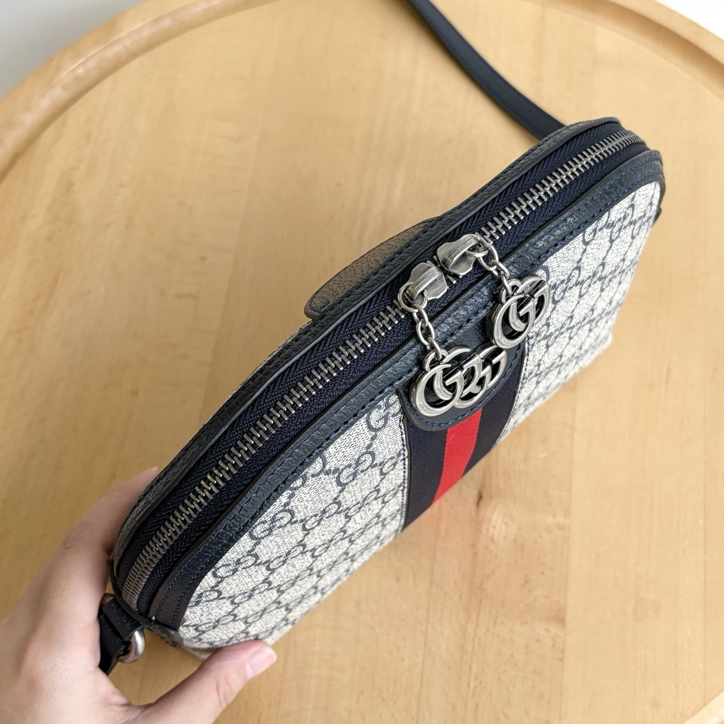 升级版实拍#型号:尺寸:23.5/19/8cm GG Ophidia系列贝壳包升级版拉链顺畅 孤独堪称完