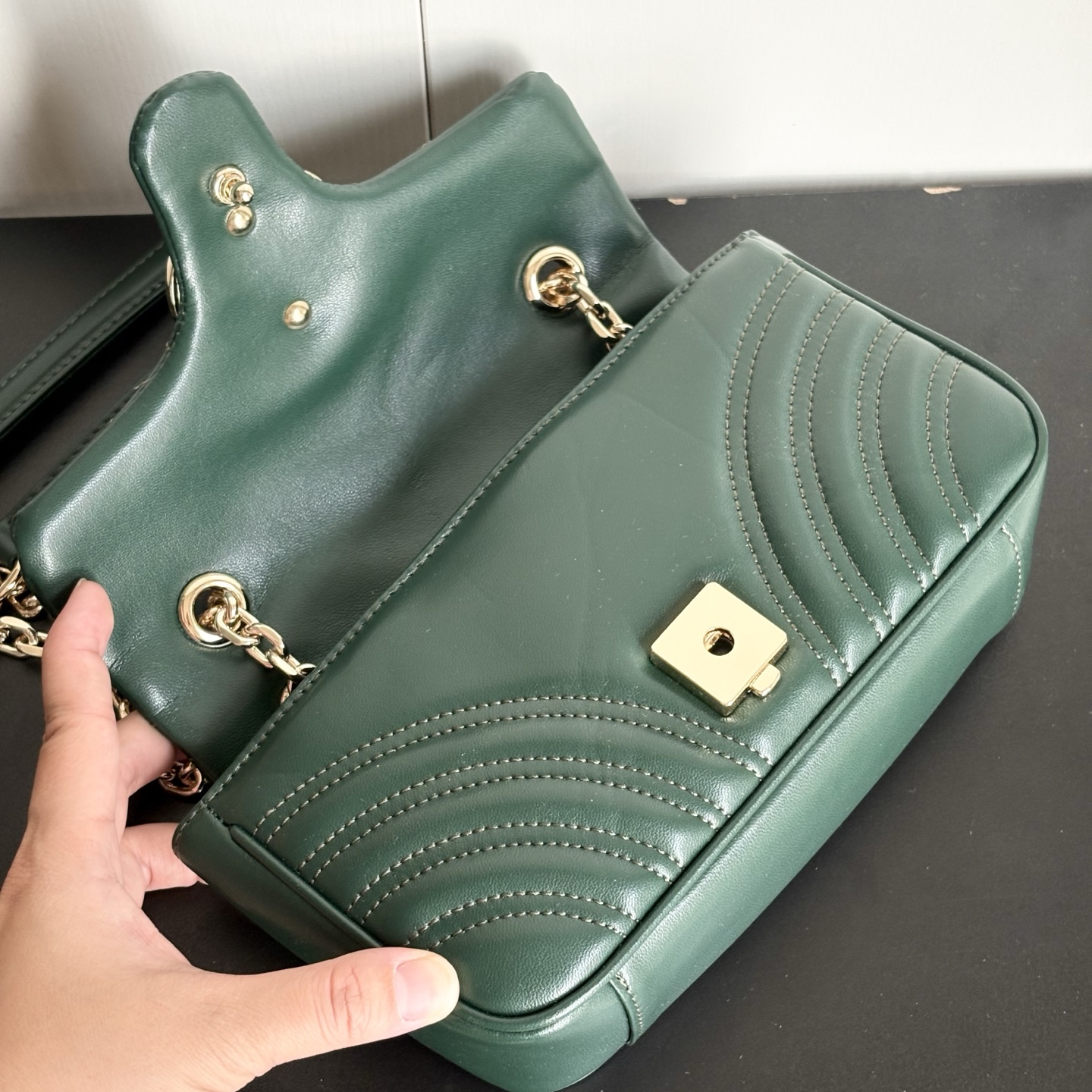 升级版实拍#💰190

款号：837280
尺寸：22/12.5/6cm

Marmont2.0系列 火爆！
