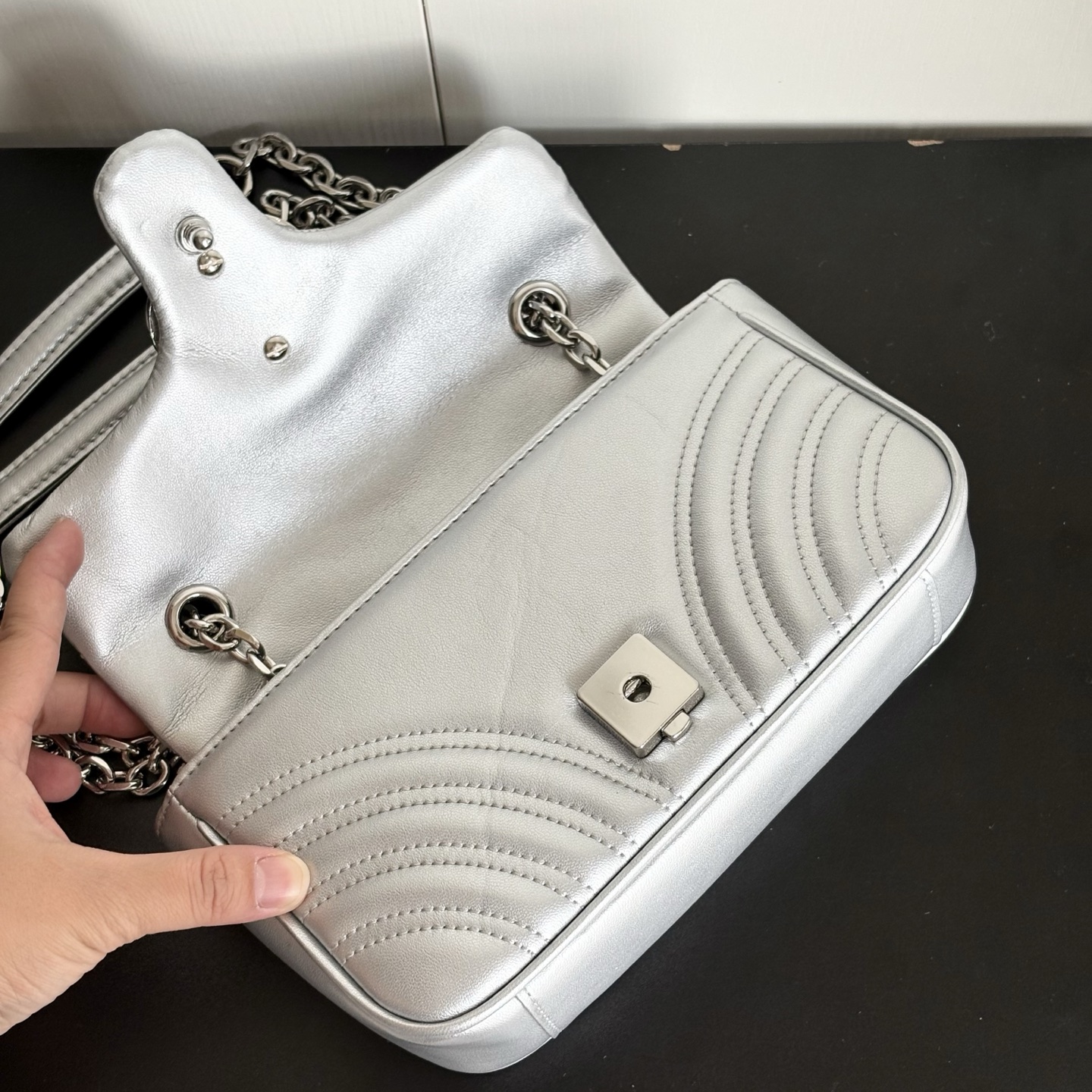 升级版实拍#💰190

款号：837280
尺寸：22/12.5/6cm

Marmont2.0系列 火爆！
