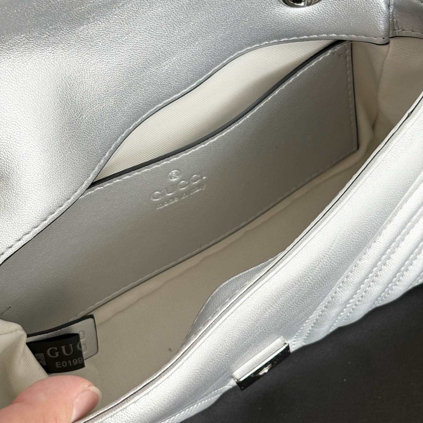 升级版实拍#💰190

款号：837280
尺寸：22/12.5/6cm

Marmont2.0系列 火爆！
