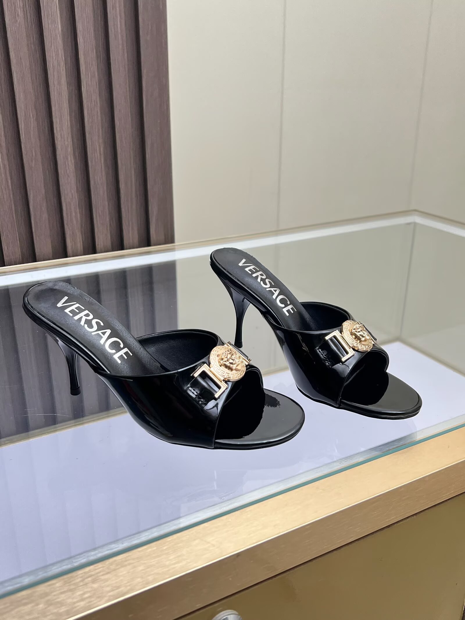 Designer Slides