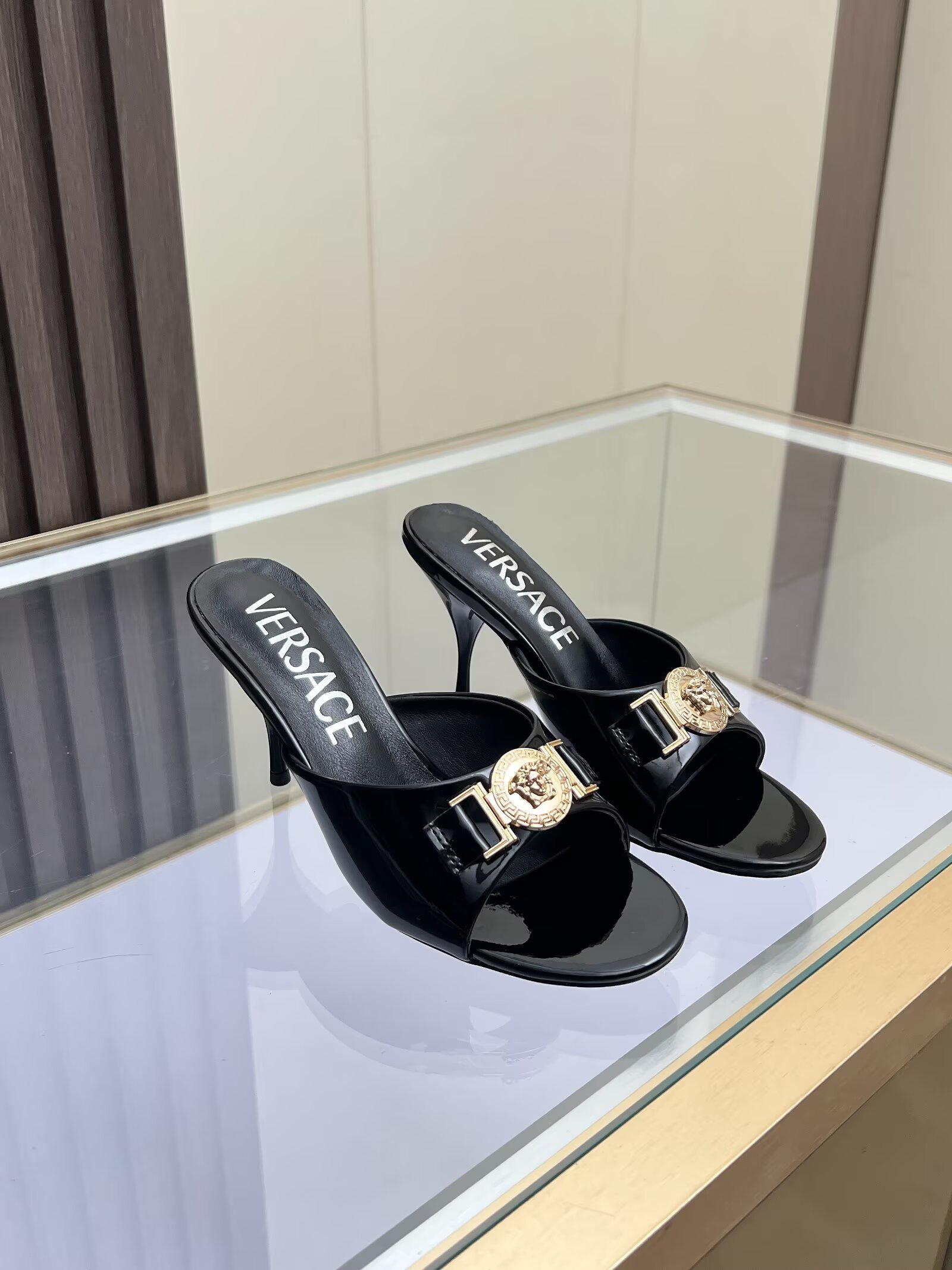 Designer Slides