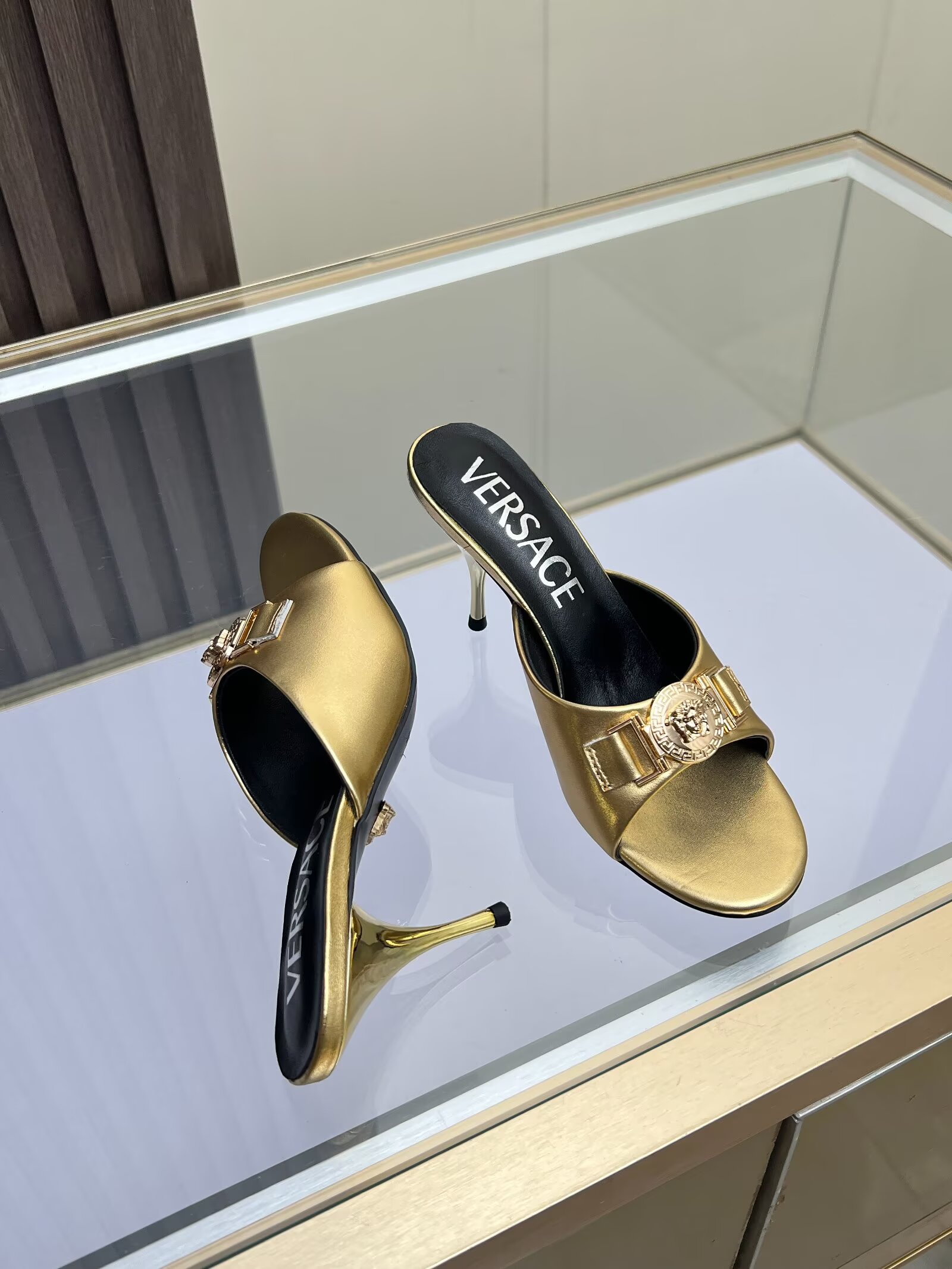 Designer Slides