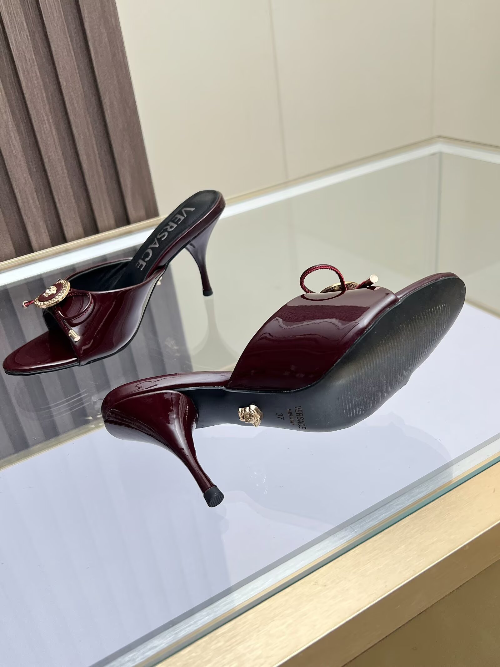 Designer Slides
