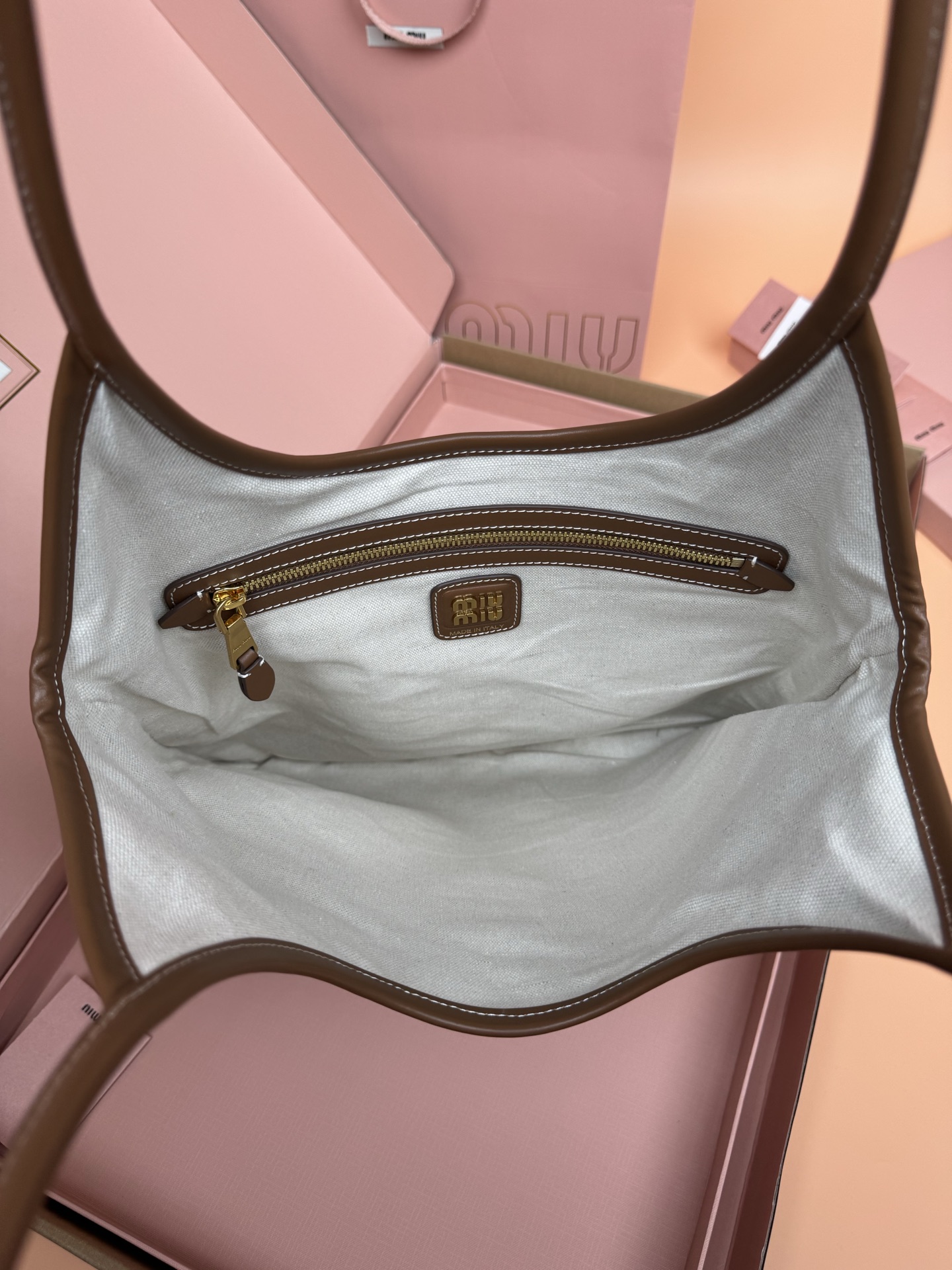 Miu Miu IVY Canvas Tote Bag: Striped Design, Summer Style, and Golden Hardware 7 i1749188635733 1099 0 6