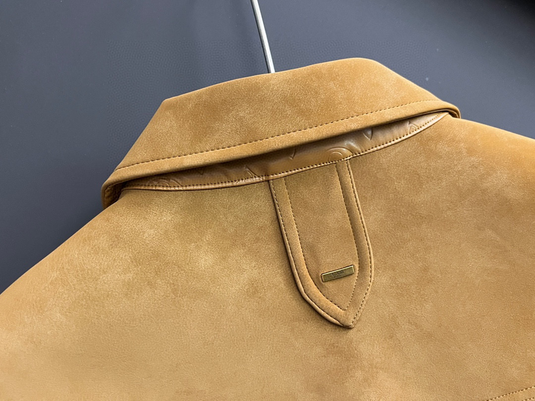 Luxury LV Male Leather Jacket with Classic Design and Superior Quality - 图片 5