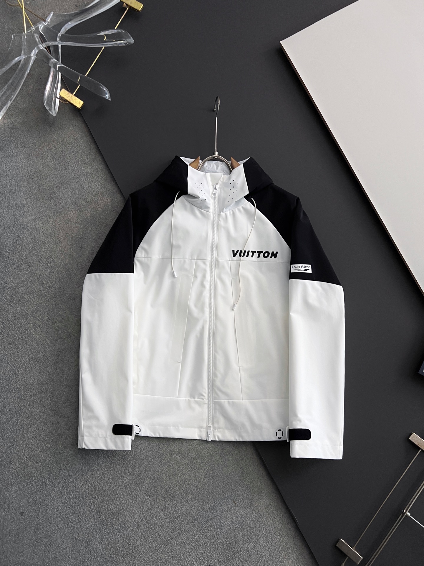 NO:131341,) 1V, spring new jacket jacket original 1:1 custom hardware accessories fully imported original custom welcome counter comparison of super soft super heavy industry fabric workmanship perfect attention to the super comfortable fabric exclusive non-market goods men and women same size 48-56,, jackets & coats, jackets & coats, alexander wang19860909）1V、春装新款夹克外套原版1:1订制五金配件全进口原版定制欢迎专柜对比超柔软超级重工面料做工杠杠的版型完美注意面料超舒服独家款非市场货男女同款尺码48-56,,jackets & coats,jackets & coats,alexander wang,Men's clothing