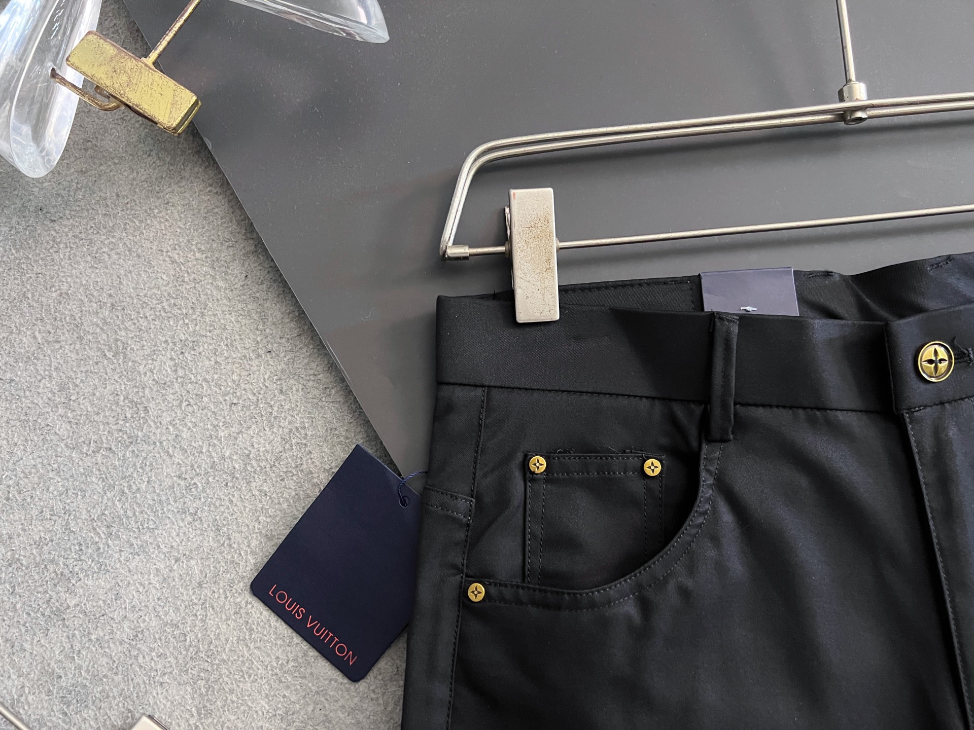 High-End Cotton Men’s Shorts: Superior Quality and Comfort for Work and Leisure - 图片 5