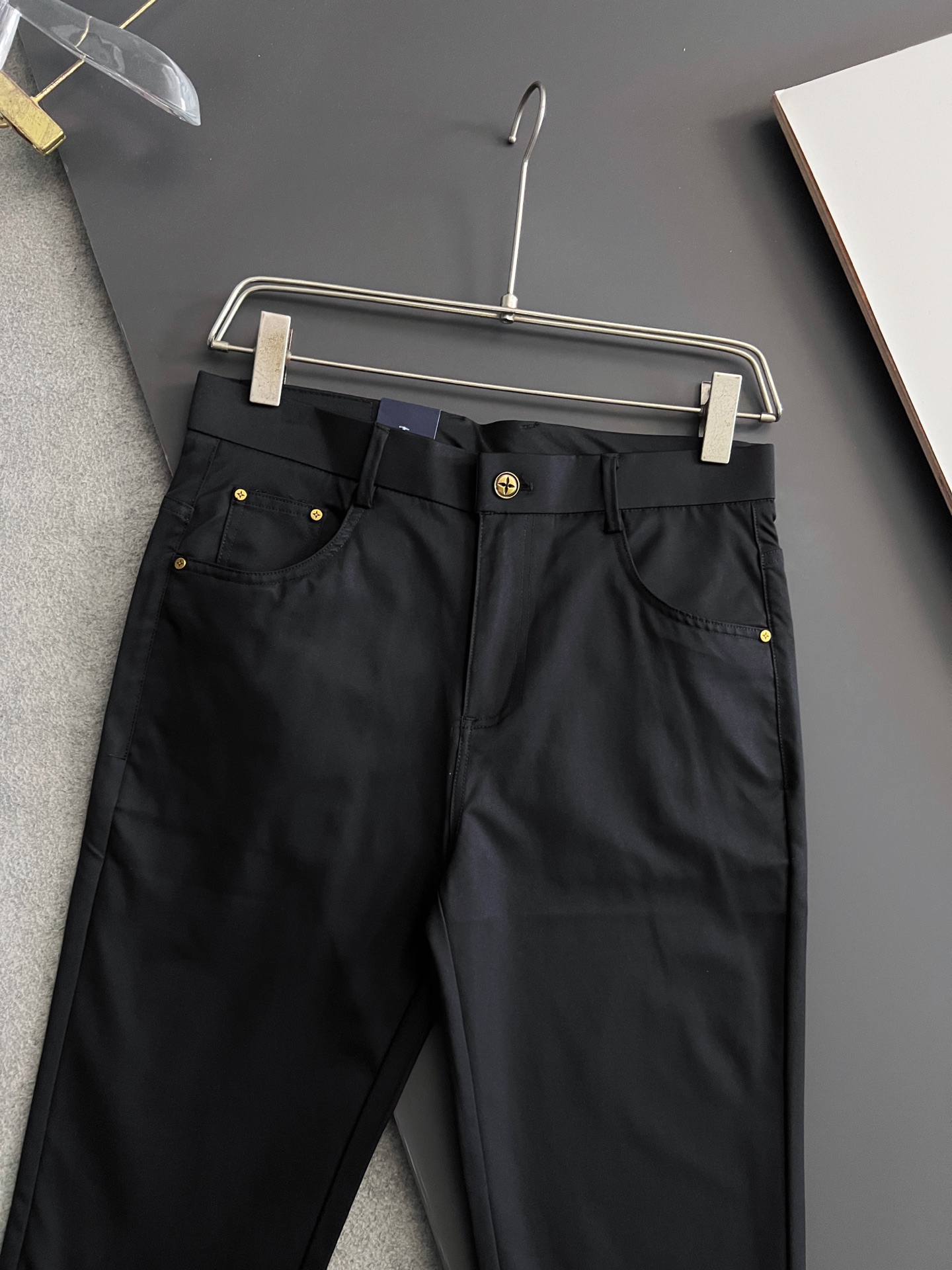 High-End Cotton Men’s Shorts: Superior Quality and Comfort for Work and Leisure - 图片 4
