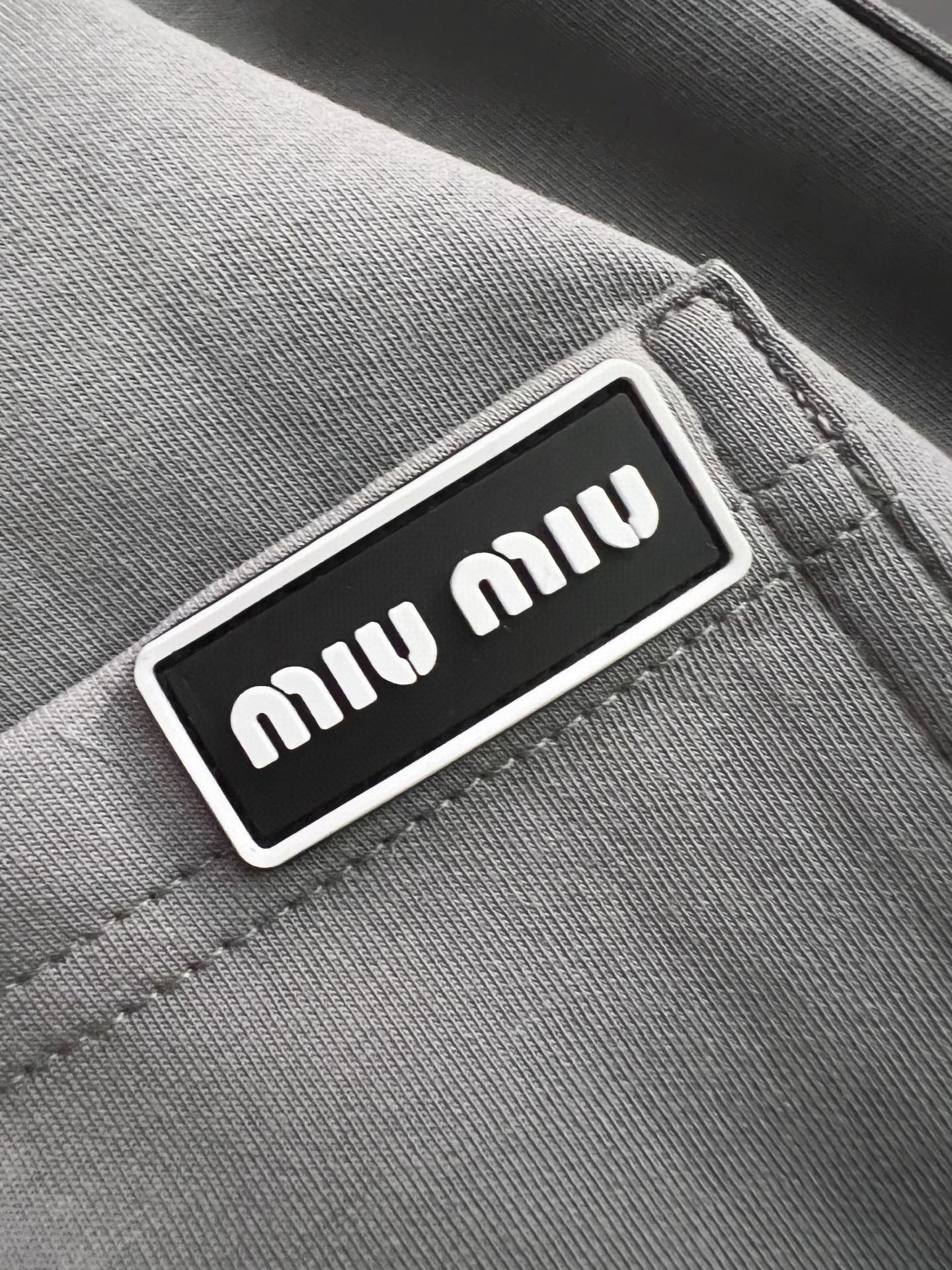 2025 Miumi* Battered Loafer: Classic Style with High Quality Fabric & Diverse Fashion - 图片 8