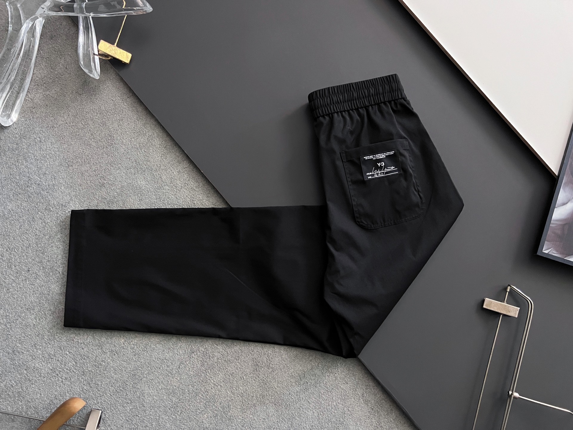 Fashionable European Brand: High-Quality Spring-Summer Collection with Classic Style and Comfort - 图片 9