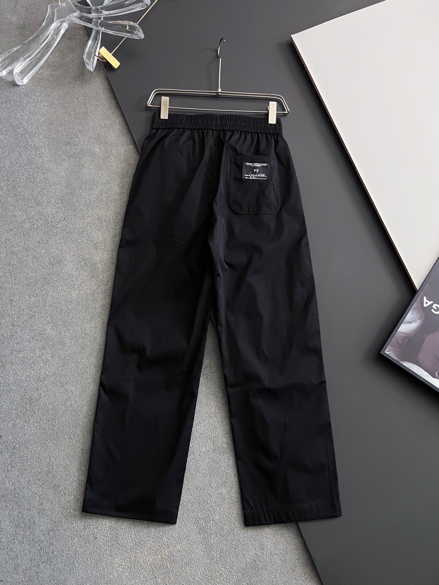 Fashionable European Brand: High-Quality Spring-Summer Collection with Classic Style and Comfort - 图片 5