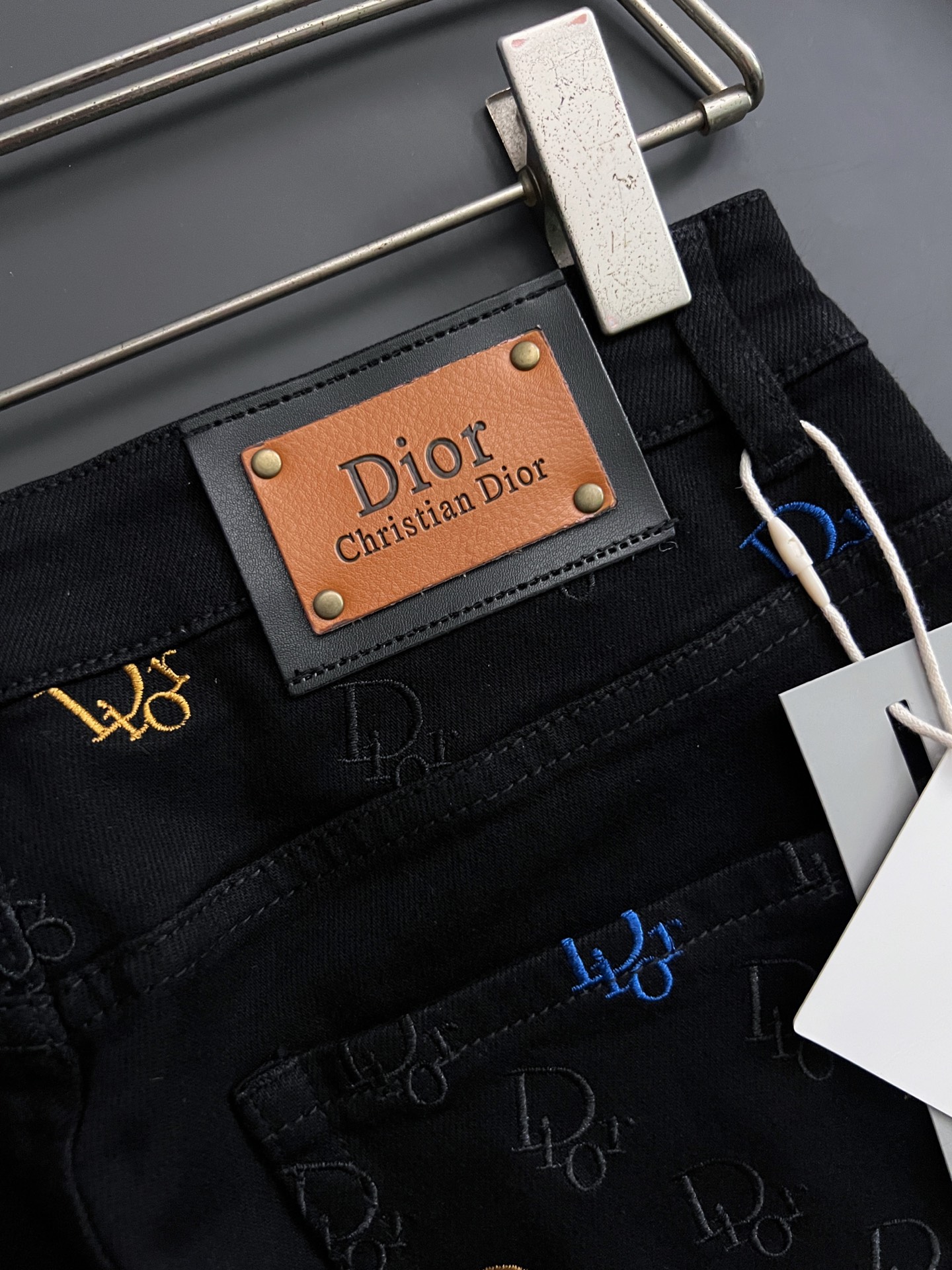 Premium Water-Washed Jeans: Comfort, Elasticity, Unique Design, High Quality, Modern Style - 图片 8