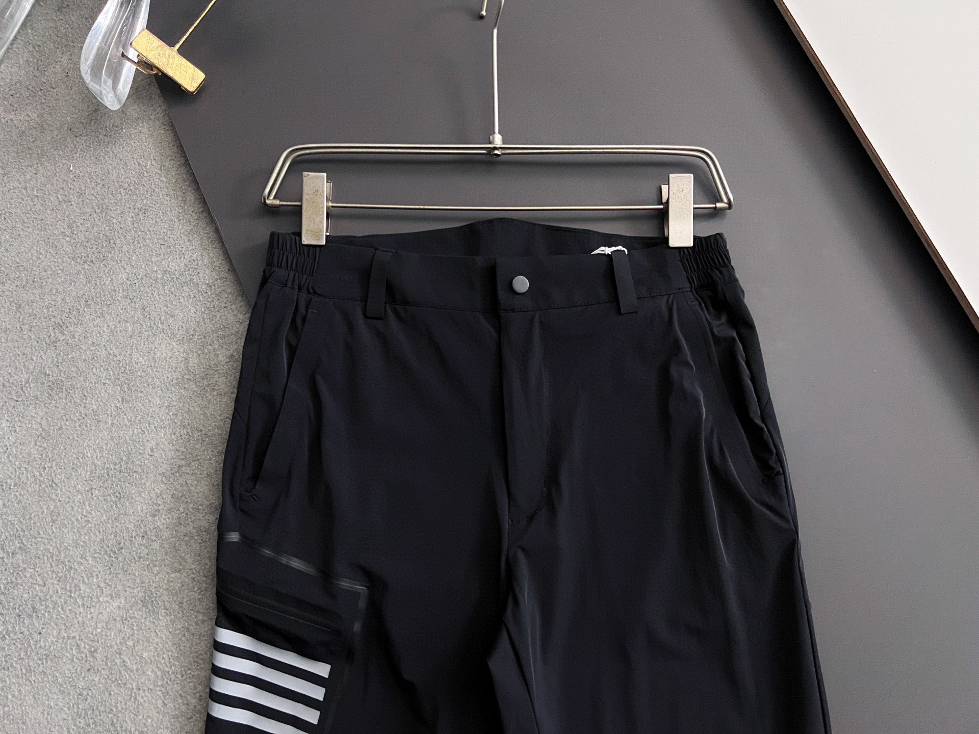 New Ice-Cooked Leisure Pants: Wrinkle-Resistant, Wet, Ventilated, and Inclusive Sizes - 图片 2
