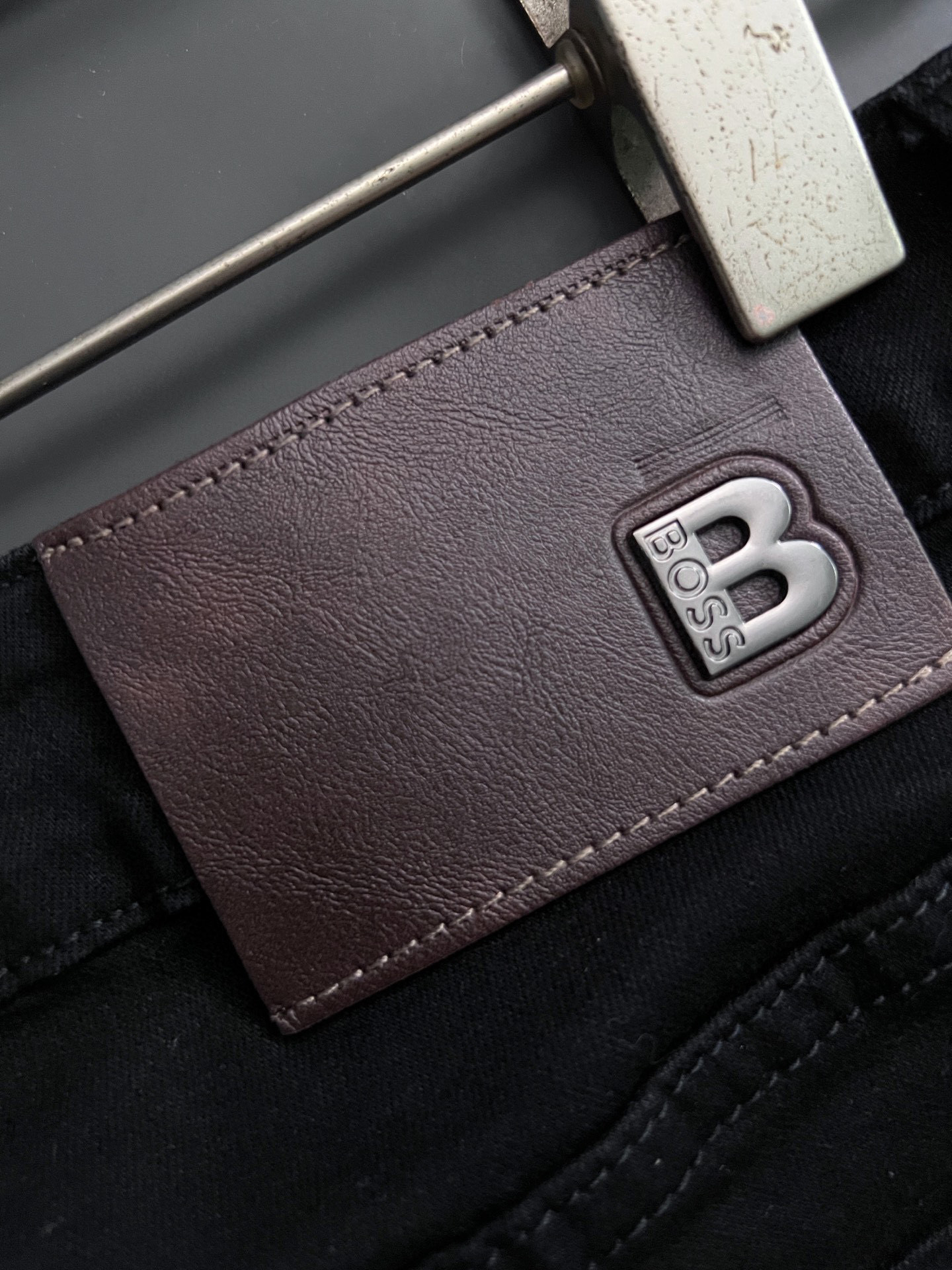 “High-Class Water-Washed Jeans: Comfort, Elasticity, Unique Design, Fashion Style” - 图片 9