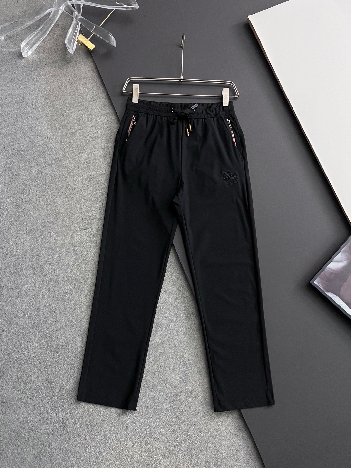 “Bur*25Ss: Custom Ice-Cooled Leisure Pants, Wrinkle-Resistant, Wet and Ventilated, Size M-4XL” - 图片 1