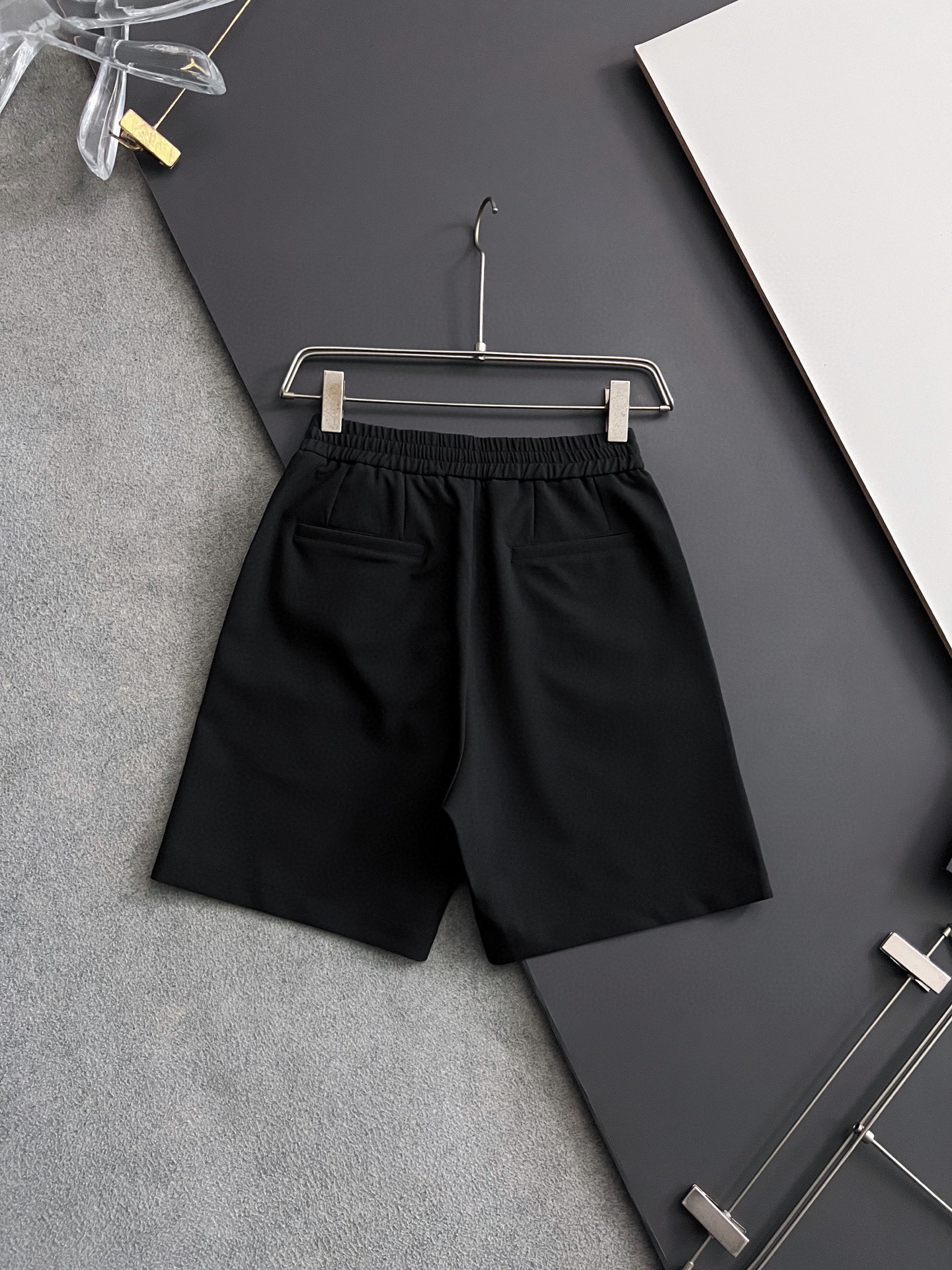KITON25SS Men’s Classic Red-Labeled Cotton Shorts: Stylish, Comfortable, and High-Quality! - 图片 9
