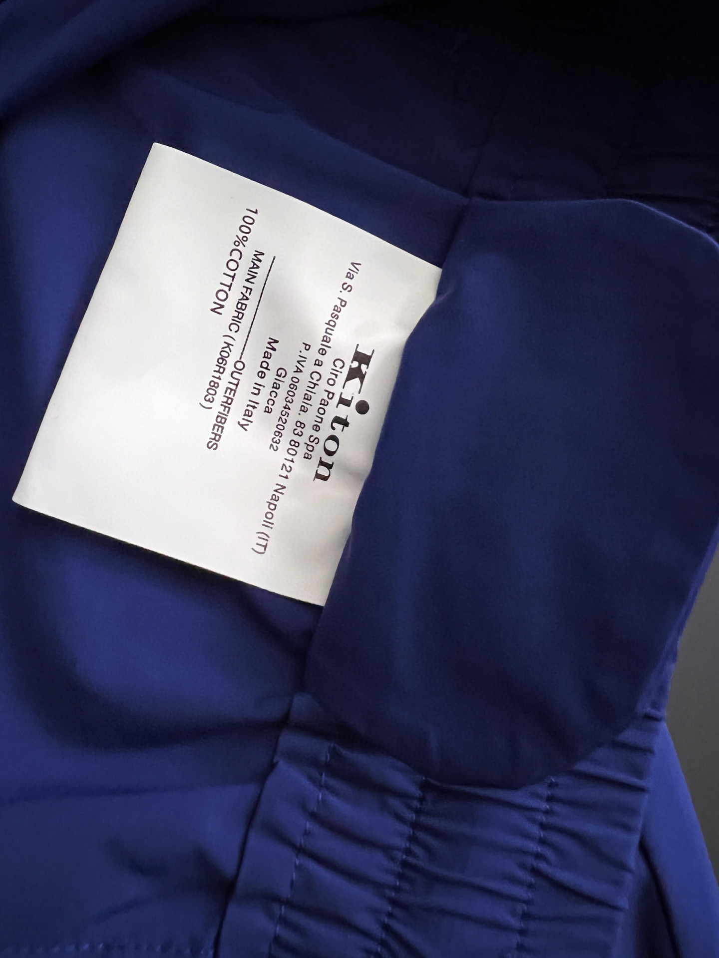 KITON25SS: High-Tech Fashion Shorts with Quality Details and Comfort Fit - 图片 4