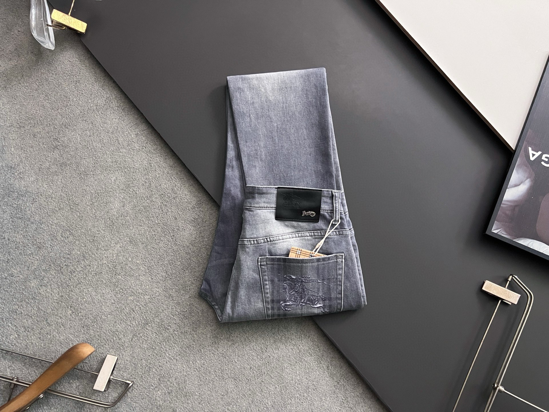 “Premium Water-Wash Recreational Jeans: Comfortable, Elastic, Unique Design, High Quality”