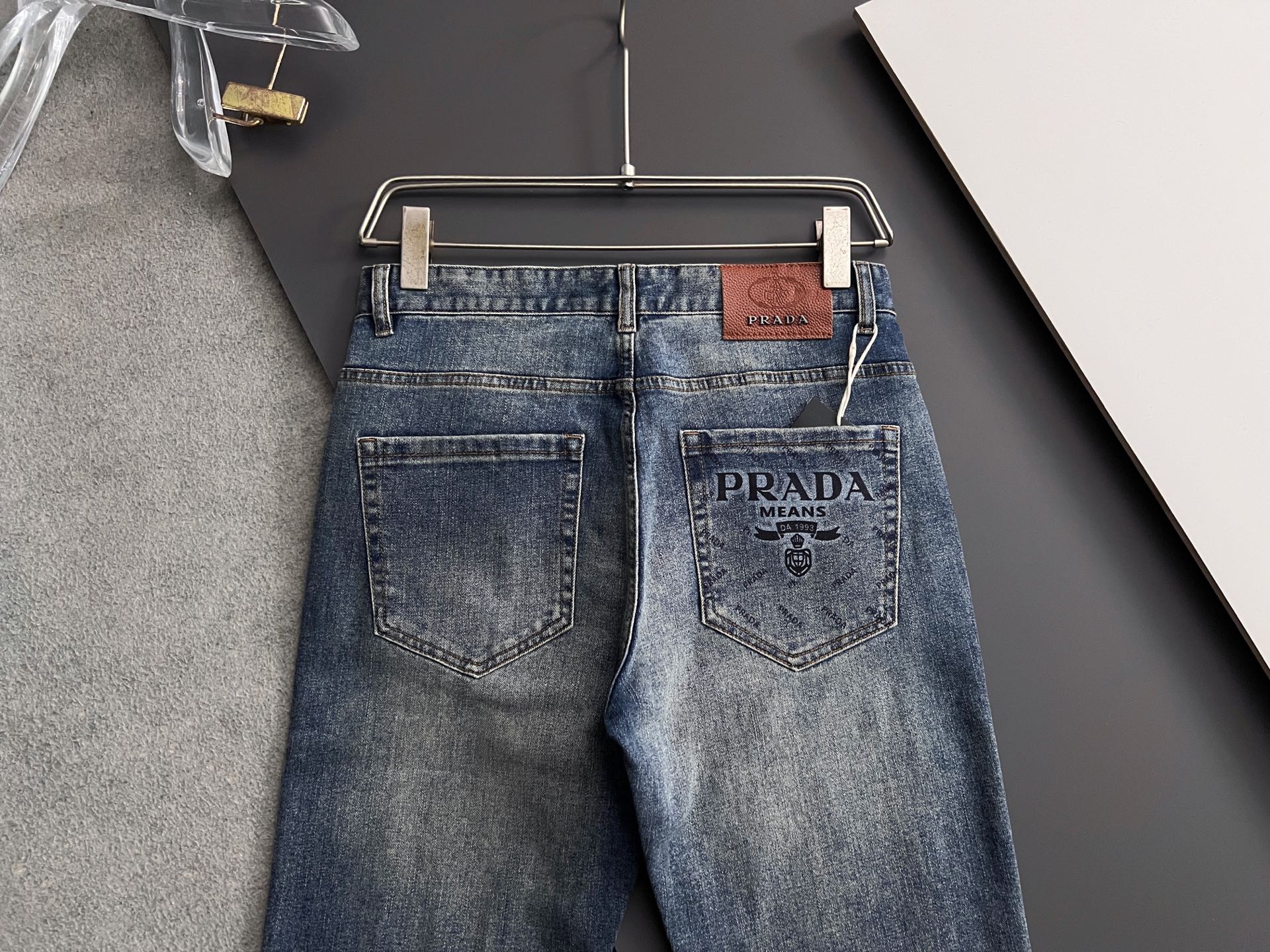 Prad* P576 Jeans: Original Water-washing Surfaces, Comfort, Elasticity, Unique Design - 图片 7