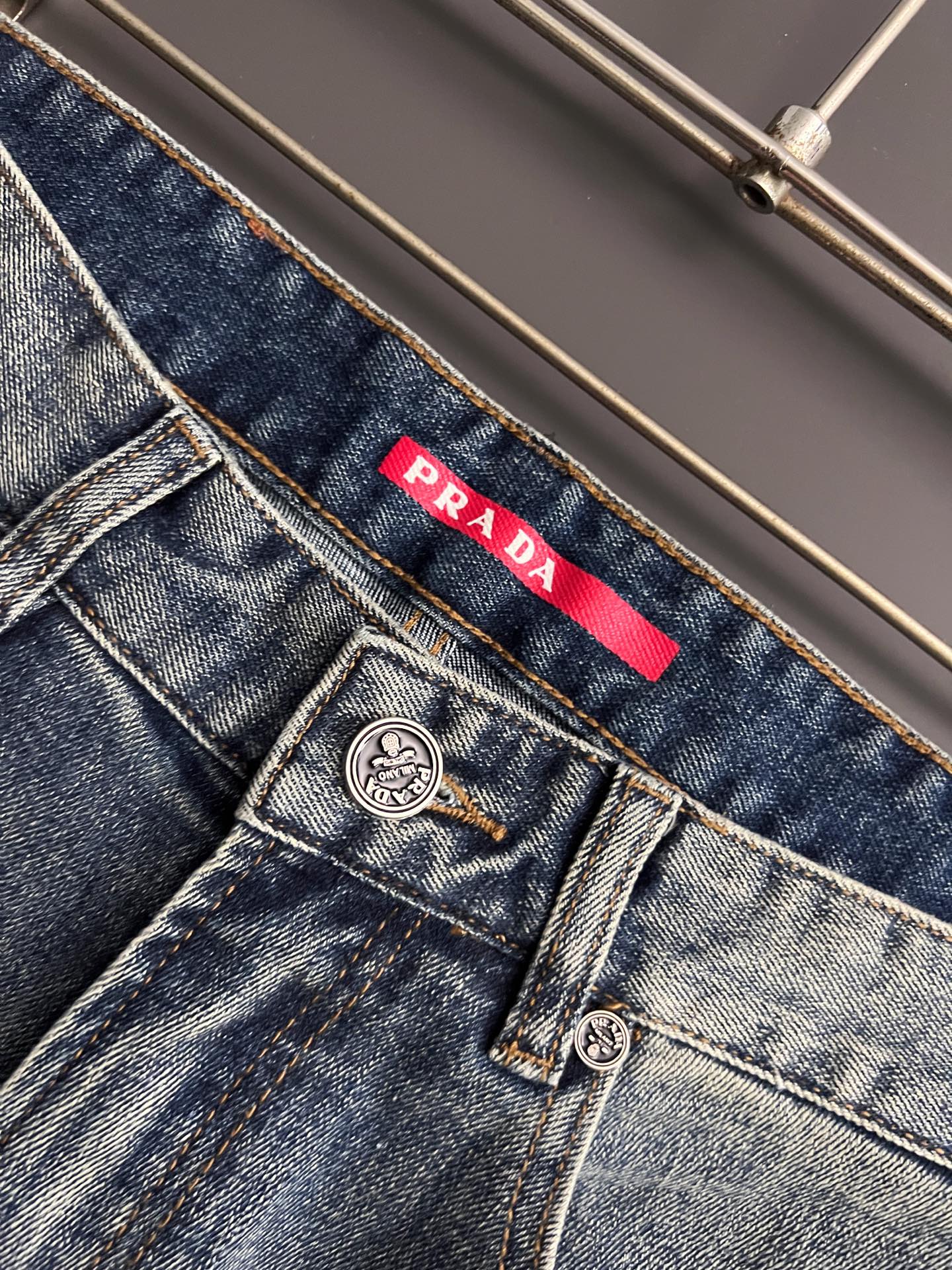 Prad* P576 Jeans: Original Water-washing Surfaces, Comfort, Elasticity, Unique Design - 图片 5