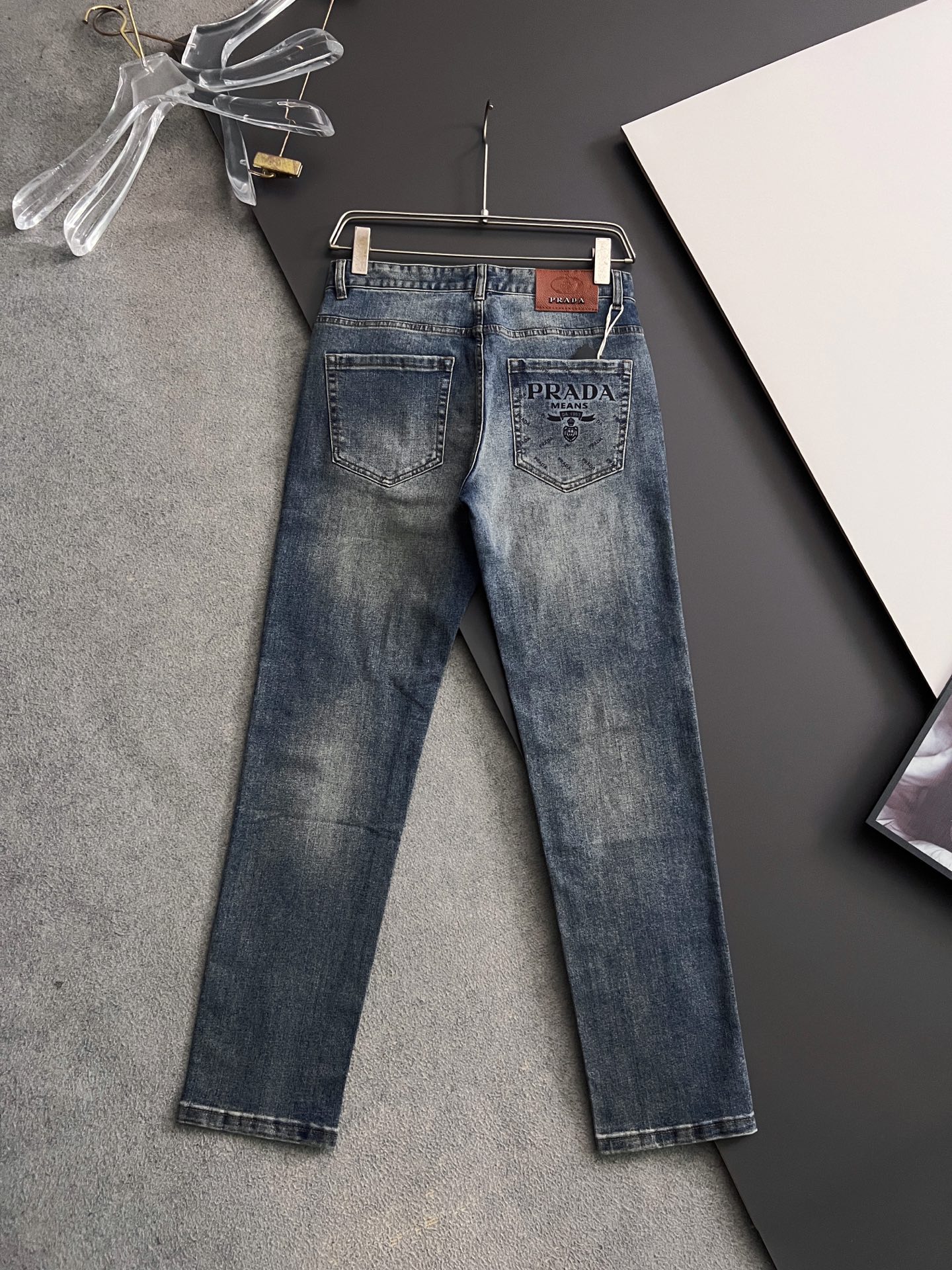 Prad* P576 Jeans: Original Water-washing Surfaces, Comfort, Elasticity, Unique Design - 图片 6