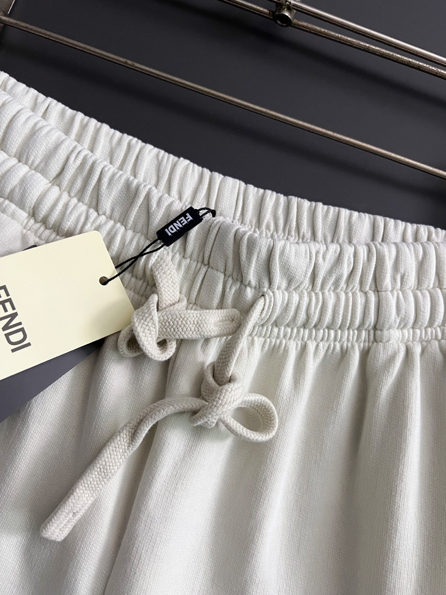 High-End Pure Cotton Shorts: Soft, Comfy, Leisurely, and Relaxed Fit in Various Sizes - 图片 3