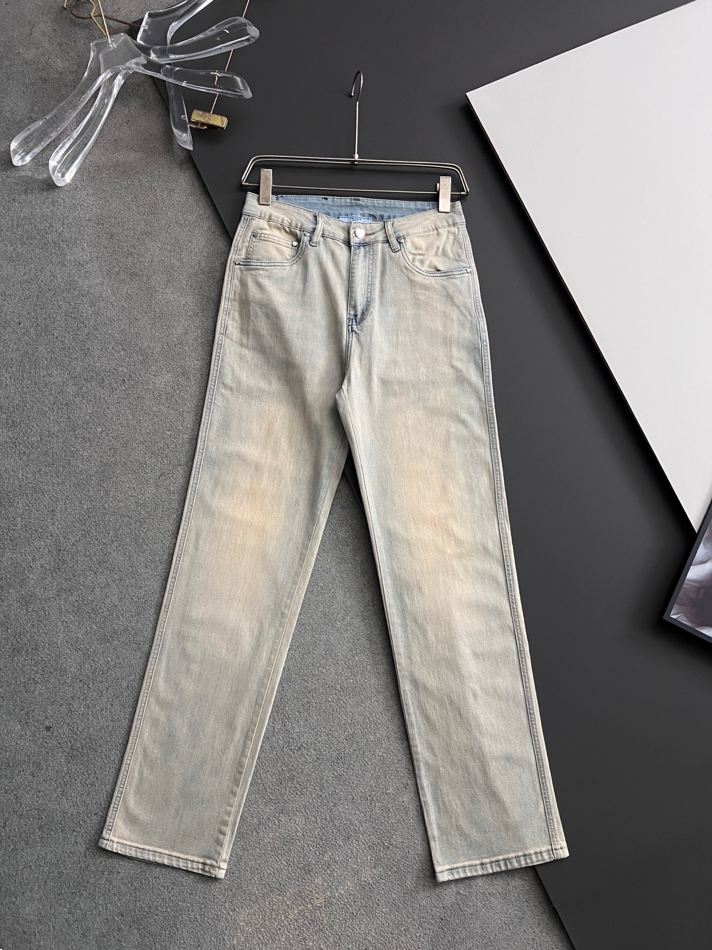 Innovative Regenerative Agriculture Jeans: Quality Cotton, Original Design, Care Instructions, Light Dream Color - 图片 1