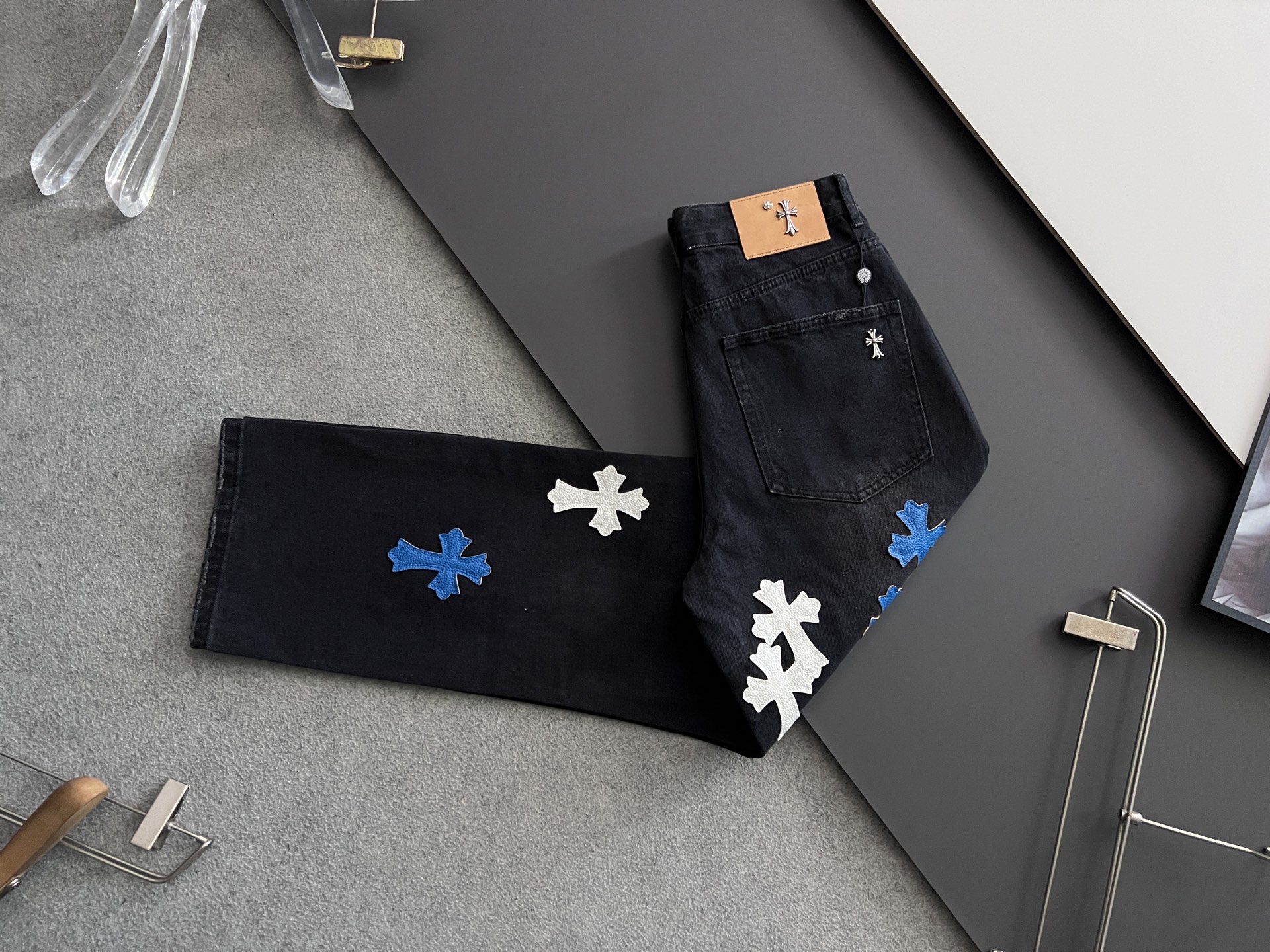 Innovative Regenerative Agriculture Jeans: Quality Dollar CH* 25SS Blue Cotton, Care Instructions. - 图片 1