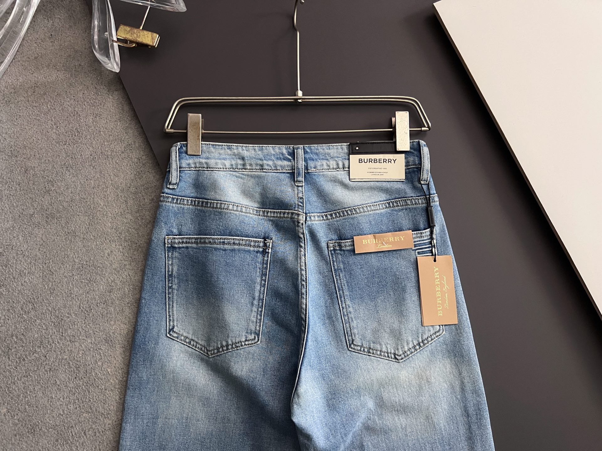 Premium Regenerative Agriculture Cotton Jeans: Quality Dollar Blue Denim, Unique Design, Sustainable Fabric. - 图片 8