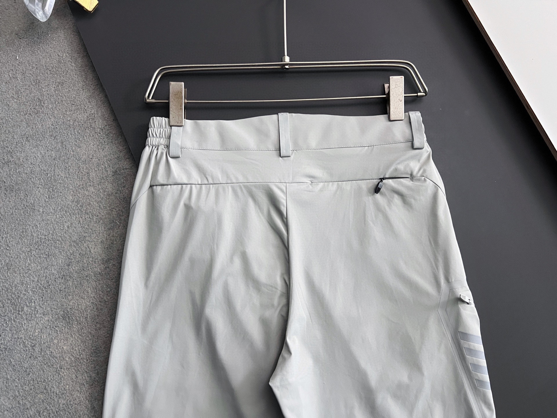 Custom Ice-Cracking Ice Cream Pants: Cozy, Ventilated, and Inclusive Sizes - 图片 6