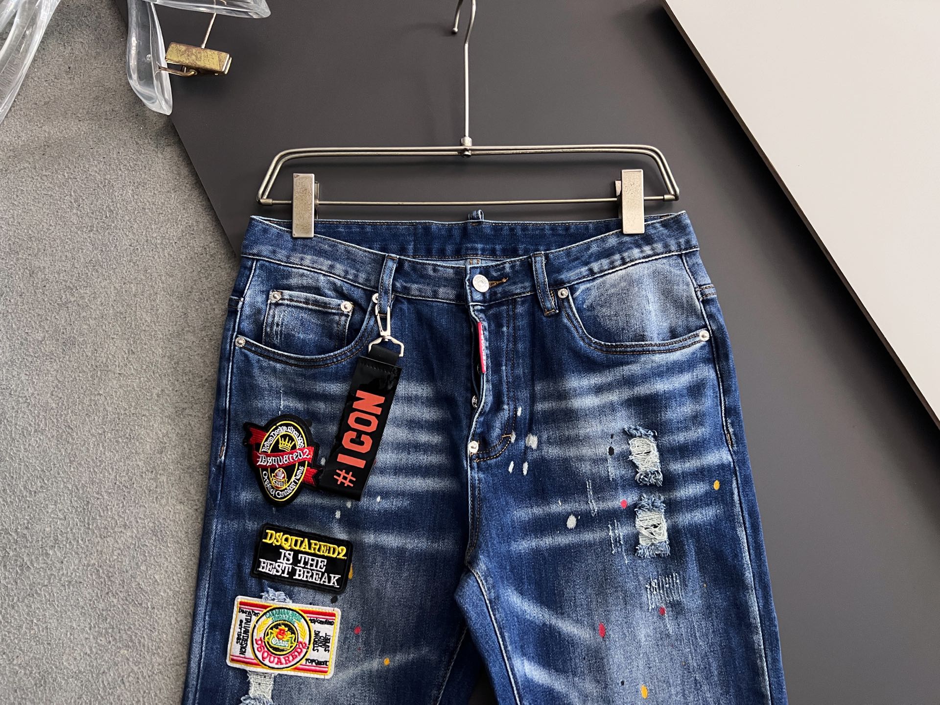 High-Quality Dollar Single Jeans: Original Water Wash Fabrics, Unique Design, Comfort, Style - 图片 2
