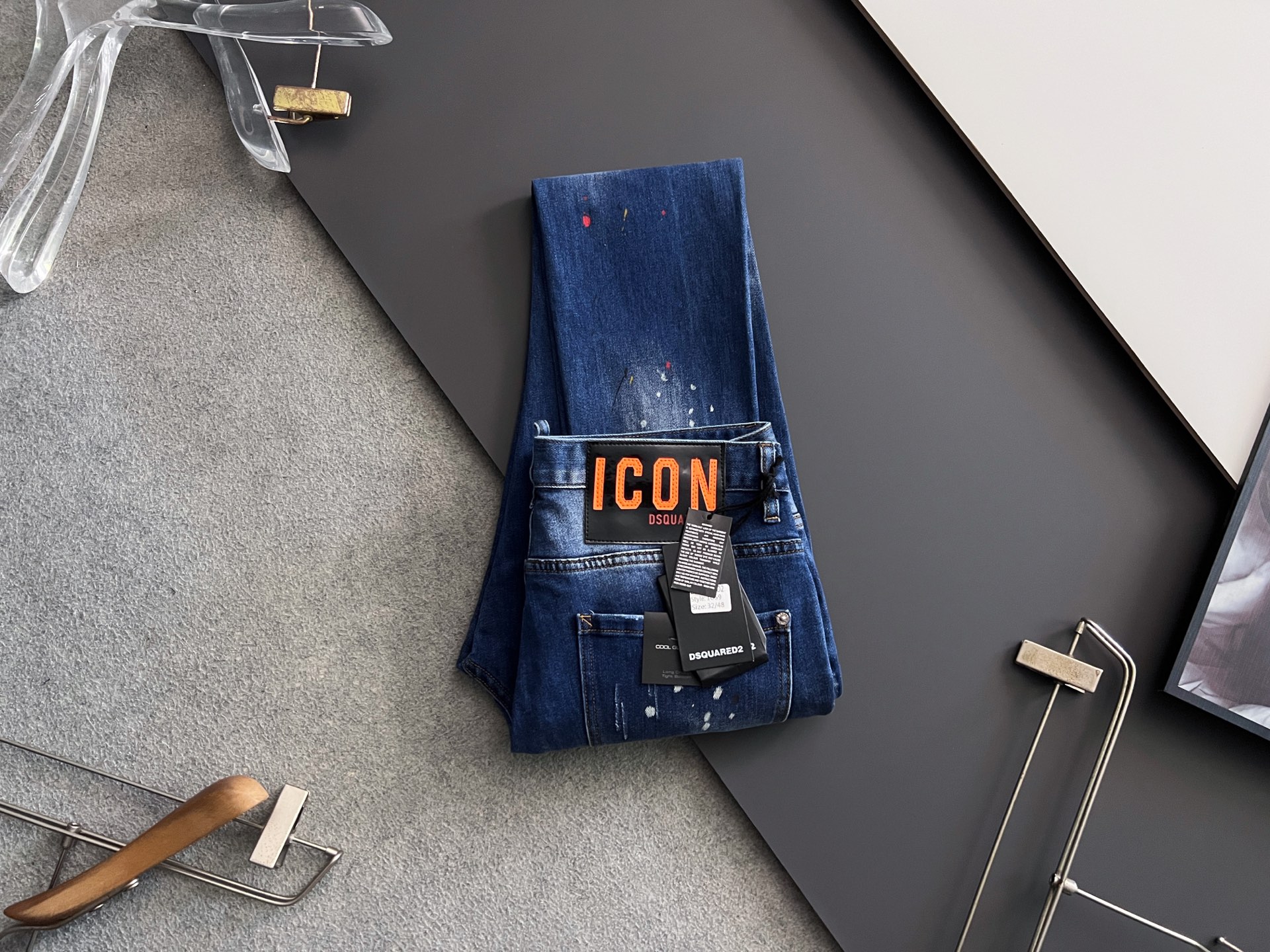 High-Quality Dollar Single Jeans: Original Water Wash Fabrics, Unique Design, Comfort, Style - 图片 9