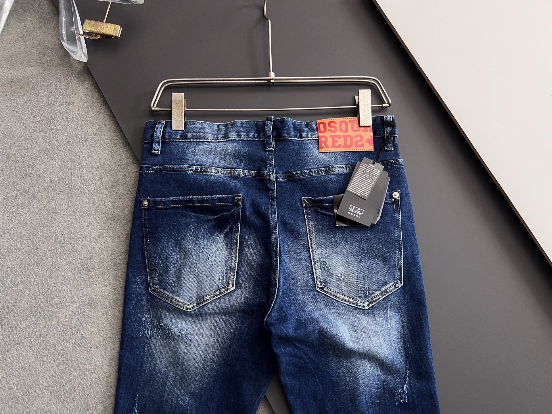 High-Quality Dollar Single Jeans: Original Water Washing, Comfort, Elasticity, Unique Design, Stylish Layout - 图片 7