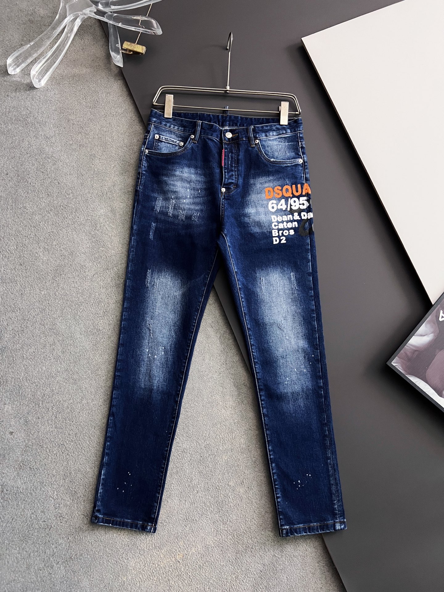 High-Quality Dollar Single Jeans with Unique Design and Comfortable Elasticity