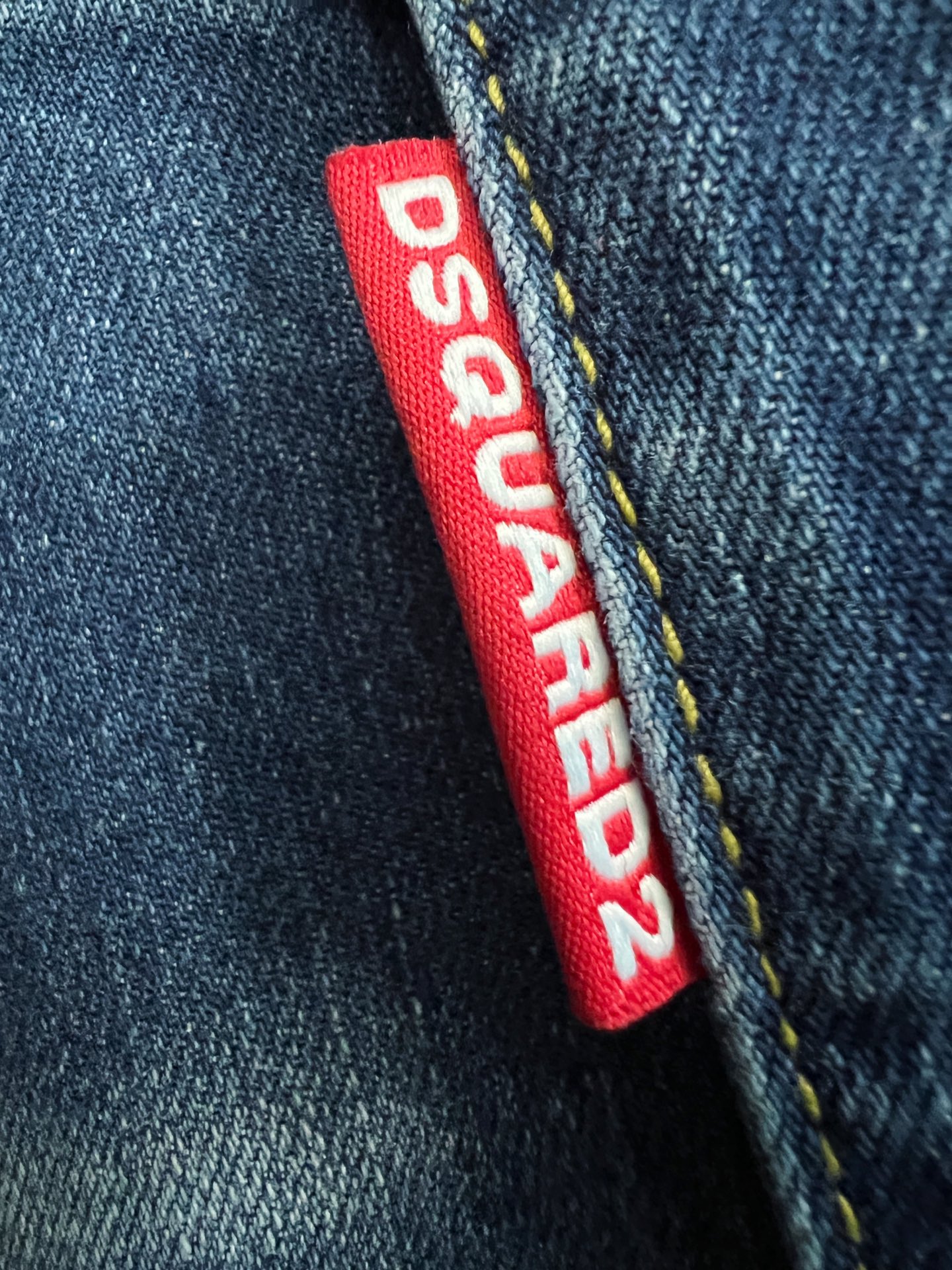 High-Quality Dollar Single D2* Jeans with Original Water Washing Fabrics and Unique Design - 图片 4