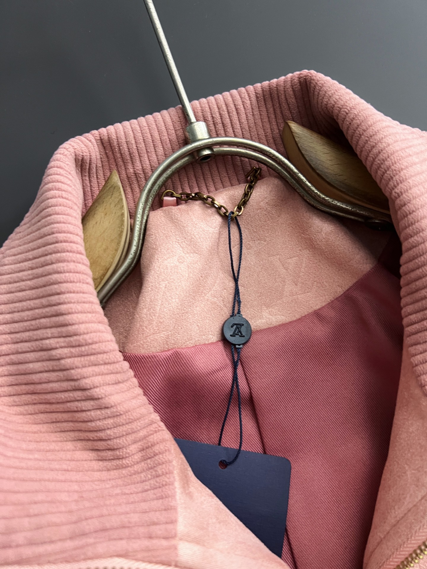 “New 2025 Cotton Jacket with Hardware Fittings, Exclusive Super-Soft Workwear for Men and Women S-XL” - 图片 4